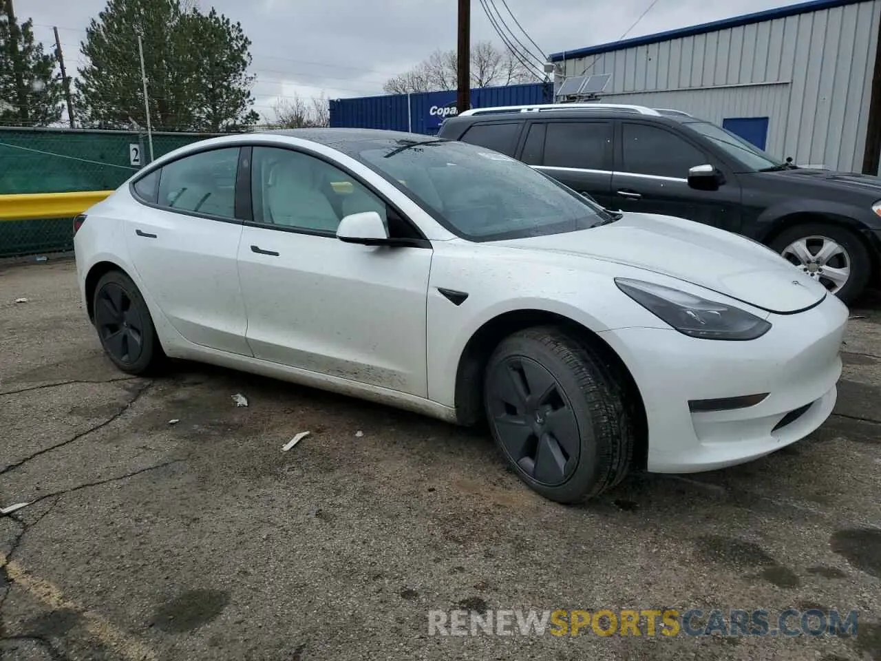 4 fotografías del automóvil dañado 5YJ3E1EAXPF600008 TESLA MODEL 3 2023