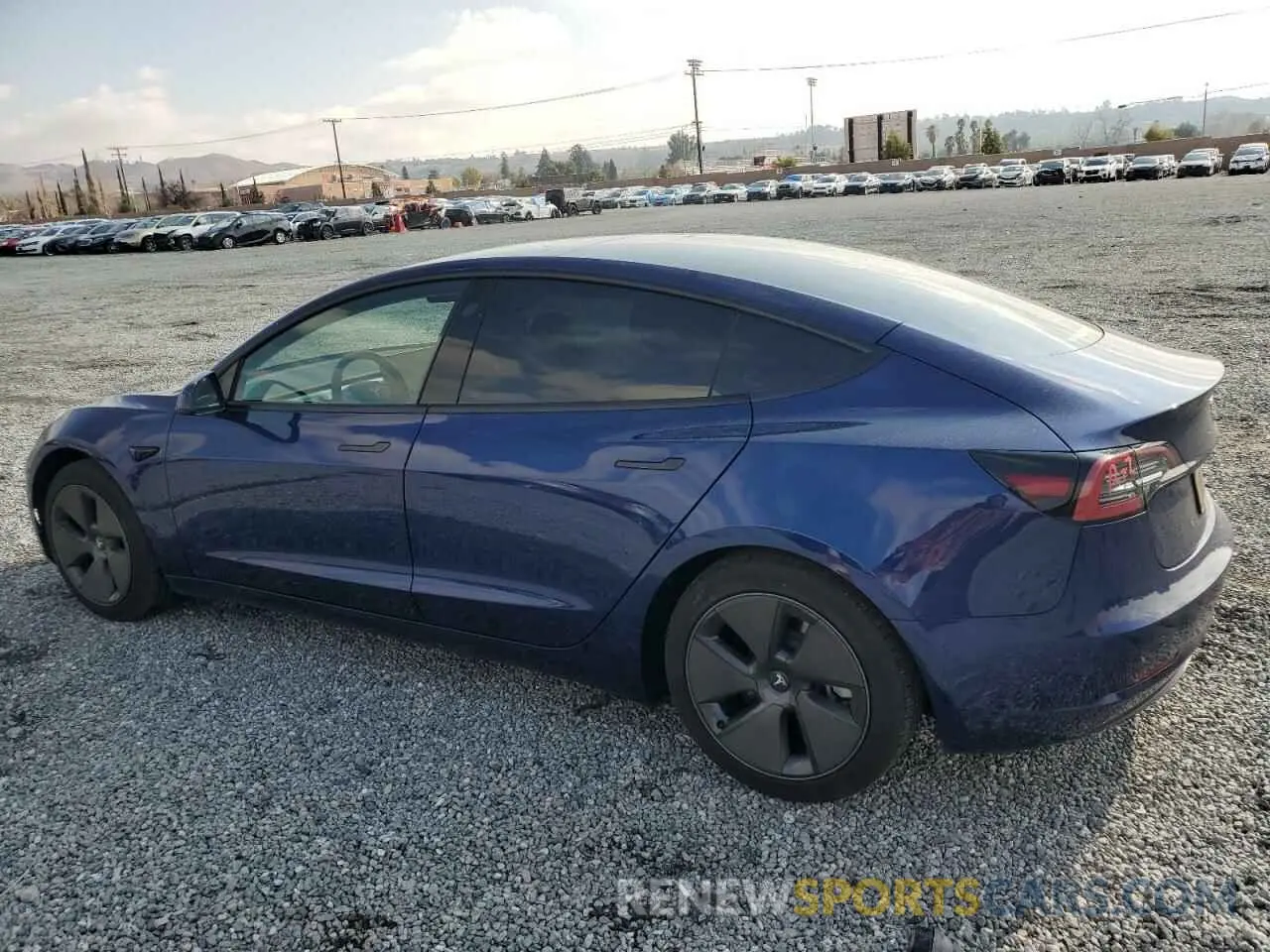 2 fotografías del automóvil dañado 5YJ3E1EAXPF606567 TESLA MODEL 3 2023