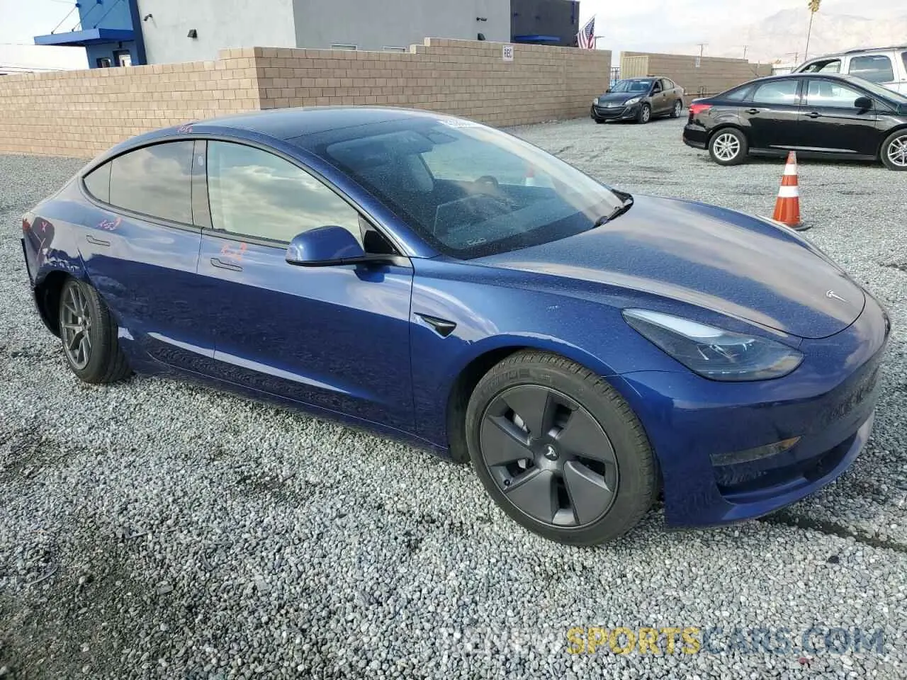 4 fotografías del automóvil dañado 5YJ3E1EAXPF606567 TESLA MODEL 3 2023