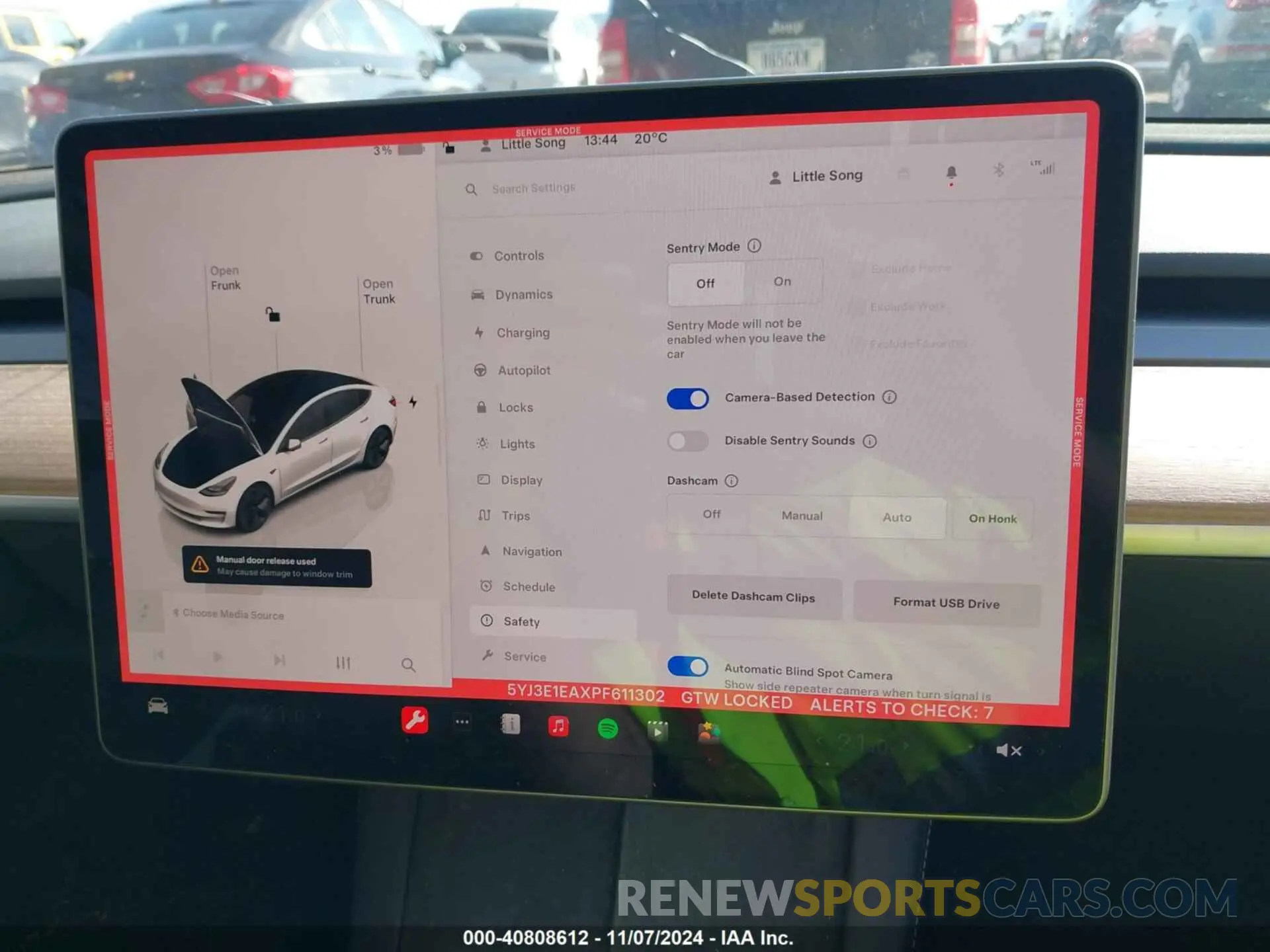 17 fotografías del automóvil dañado 5YJ3E1EAXPF611302 TESLA MODEL 3 2023
