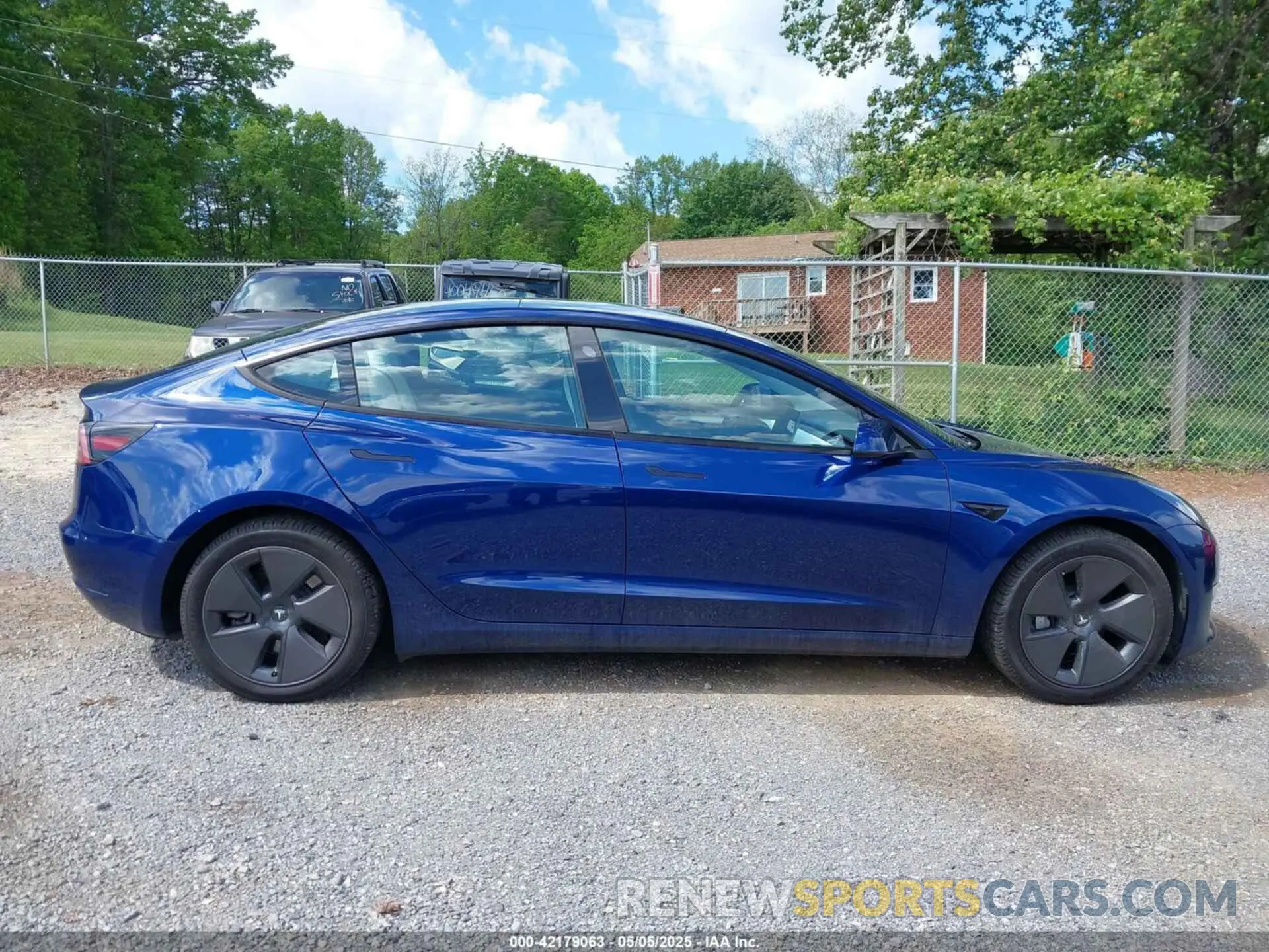 13 fotografías del automóvil dañado 5YJ3E1EAXPF620484 TESLA MODEL 3 2023