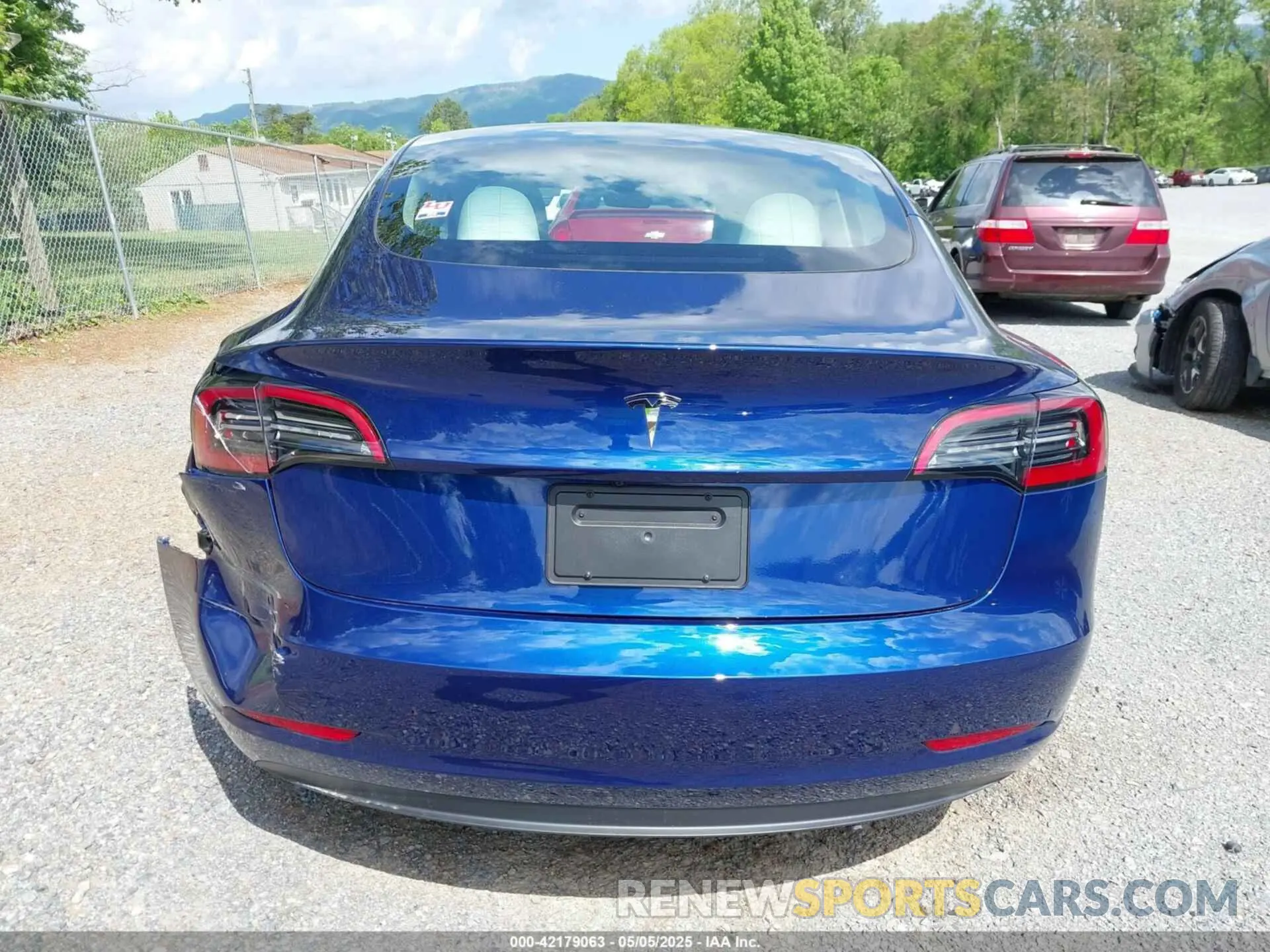 16 fotografías del automóvil dañado 5YJ3E1EAXPF620484 TESLA MODEL 3 2023