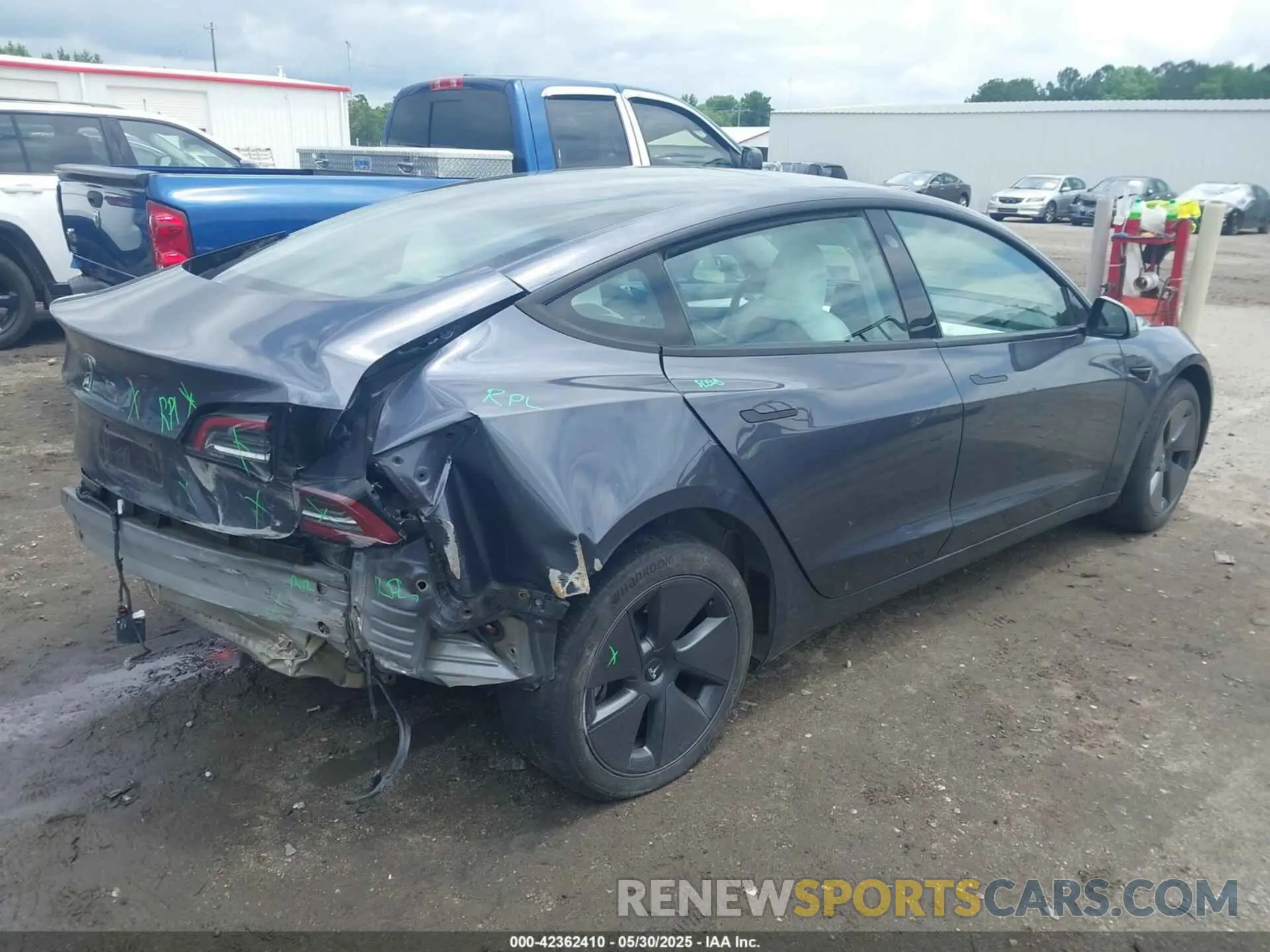 4 fotografías del automóvil dañado 5YJ3E1EAXPF628911 TESLA MODEL 3 2023
