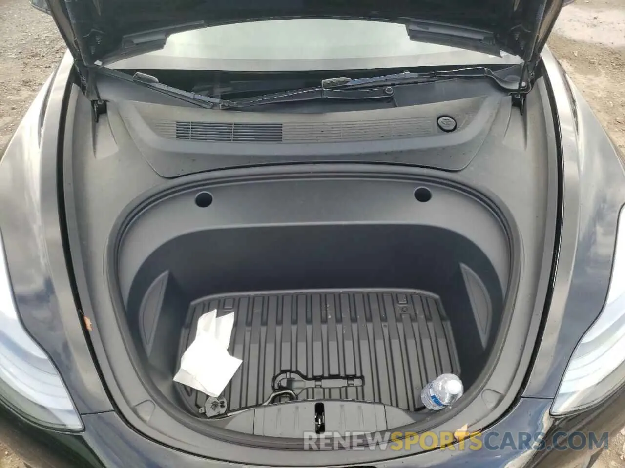 11 fotografías del automóvil dañado 5YJ3E1EAXPF647457 TESLA MODEL 3 2023