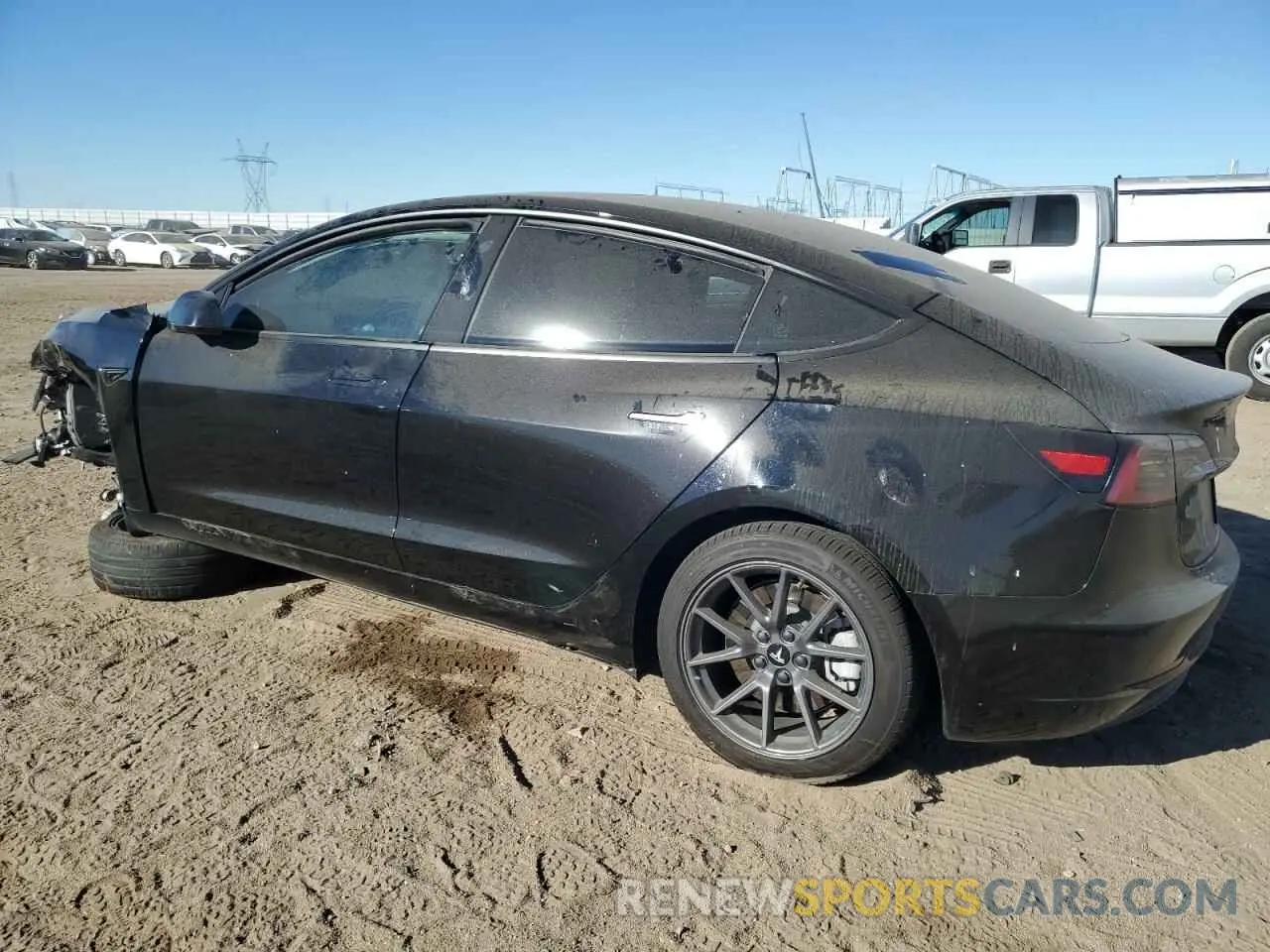 2 fotografías del automóvil dañado 5YJ3E1EAXPF648110 TESLA MODEL 3 2023