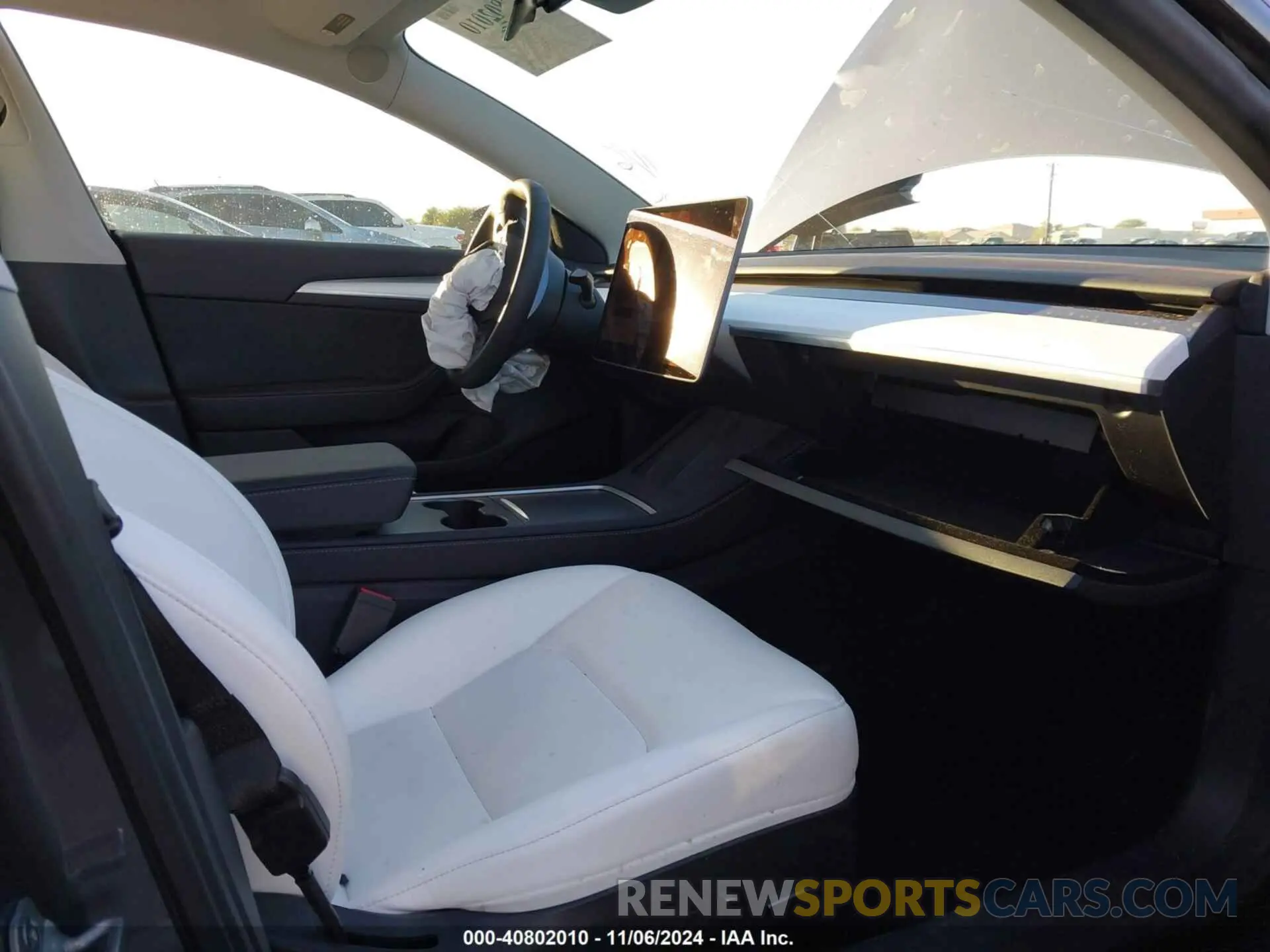5 fotografías del automóvil dañado 5YJ3E1EAXPF650830 TESLA MODEL 3 2023