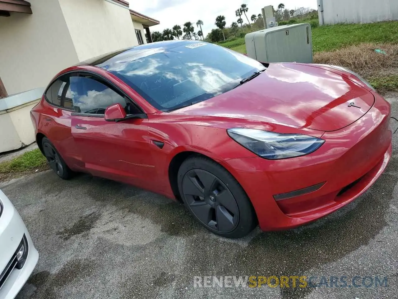 4 fotografías del automóvil dañado 5YJ3E1EAXPF677929 TESLA MODEL 3 2023