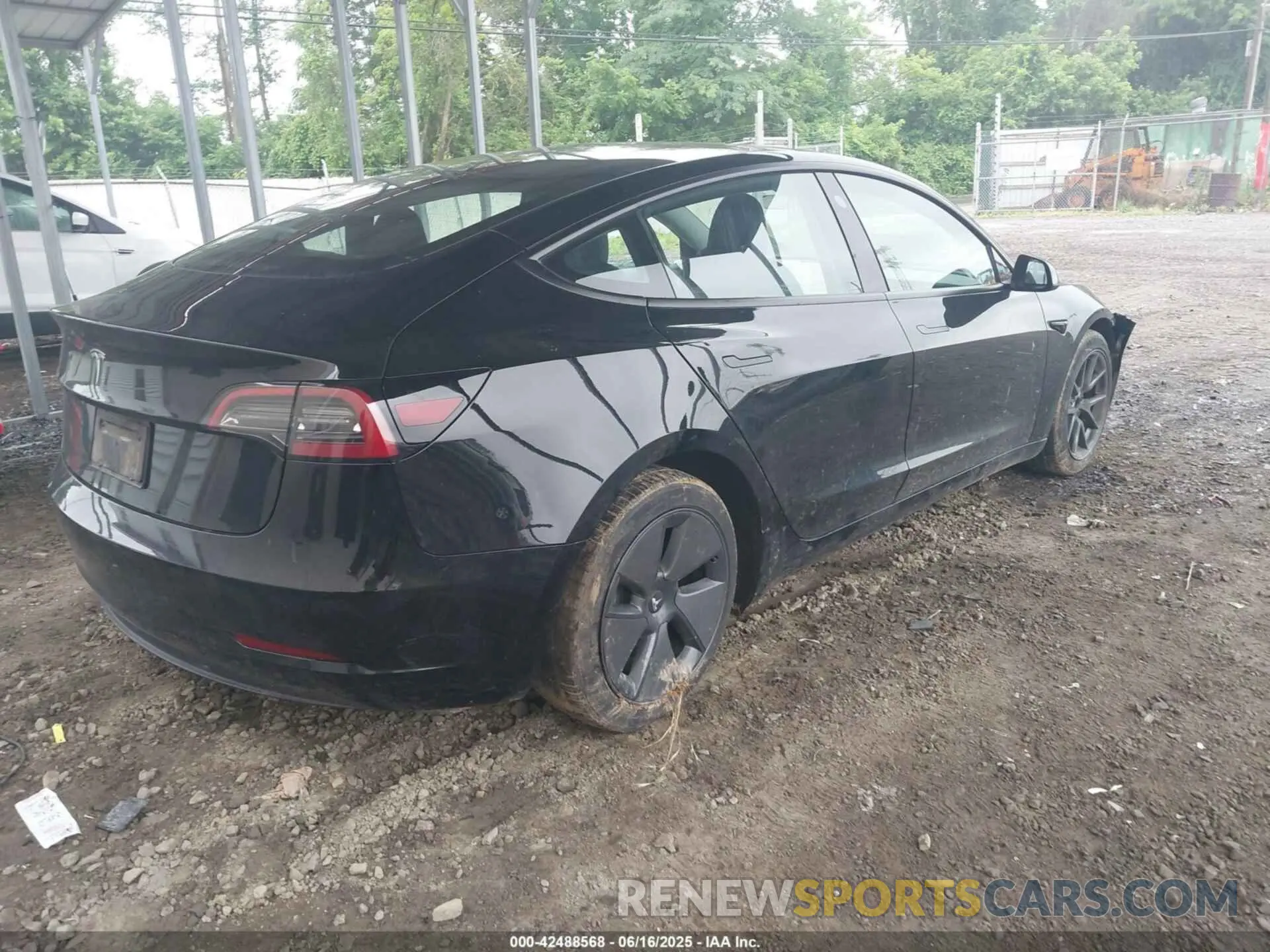 4 fotografías del automóvil dañado 5YJ3E1EAXPF678417 TESLA MODEL 3 2023