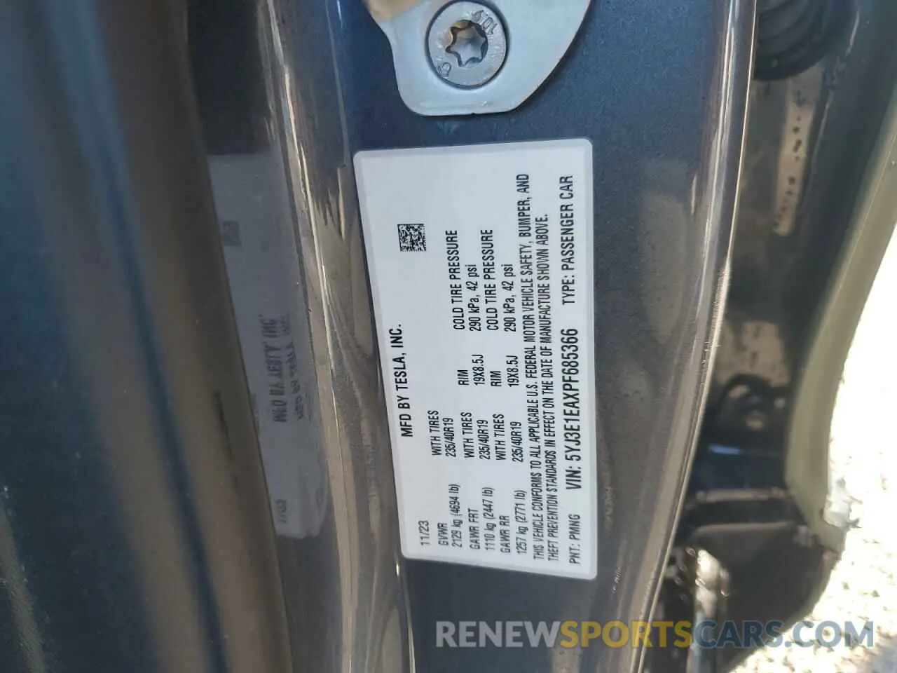 12 fotografías del automóvil dañado 5YJ3E1EAXPF685366 TESLA MODEL 3 2023