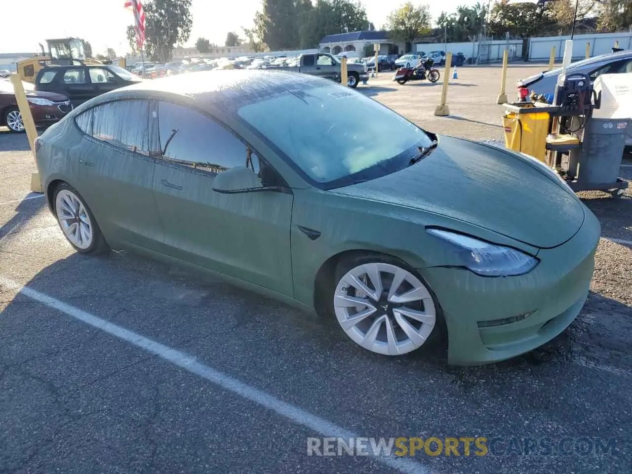 4 fotografías del automóvil dañado 5YJ3E1EAXPF685366 TESLA MODEL 3 2023