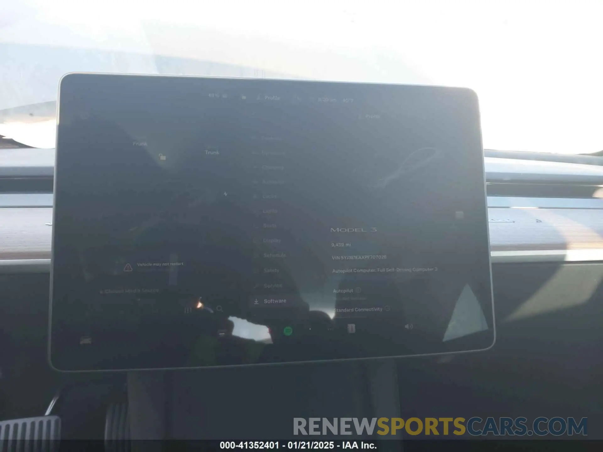 17 fotografías del automóvil dañado 5YJ3E1EAXPF707026 TESLA MODEL 3 2023
