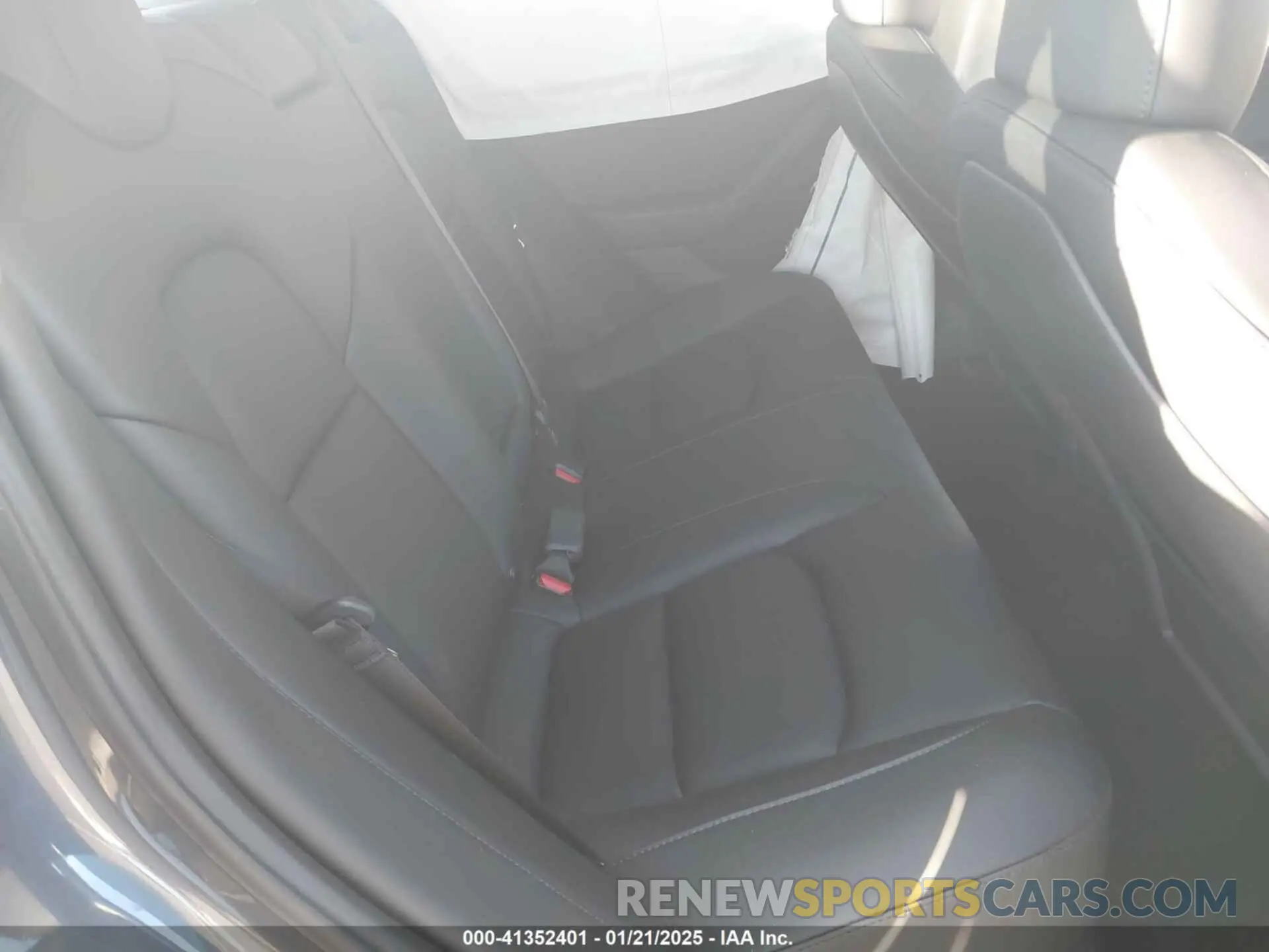 8 fotografías del automóvil dañado 5YJ3E1EAXPF707026 TESLA MODEL 3 2023