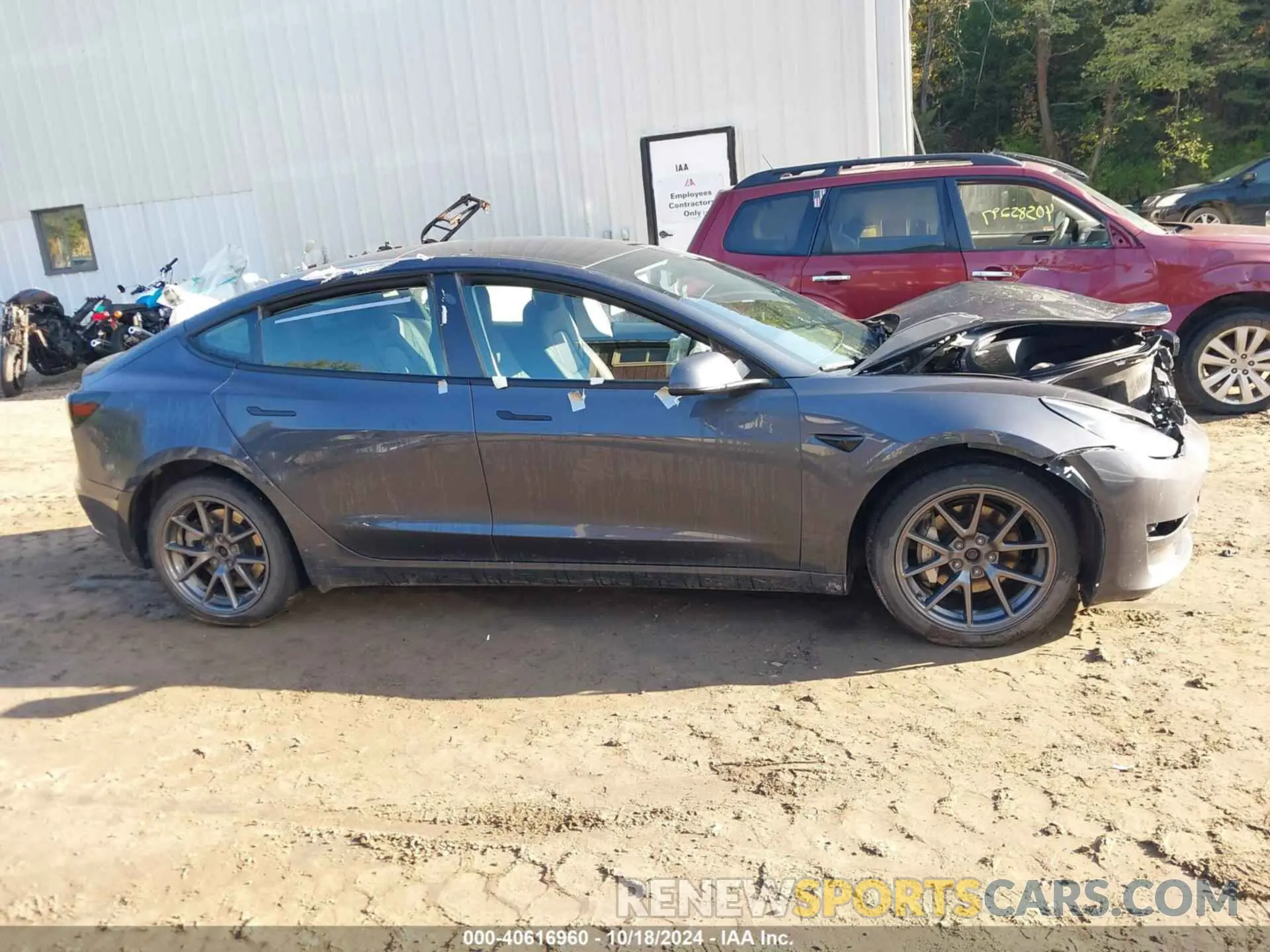 13 fotografías del automóvil dañado 5YJ3E1EB0PF392794 TESLA MODEL 3 2023
