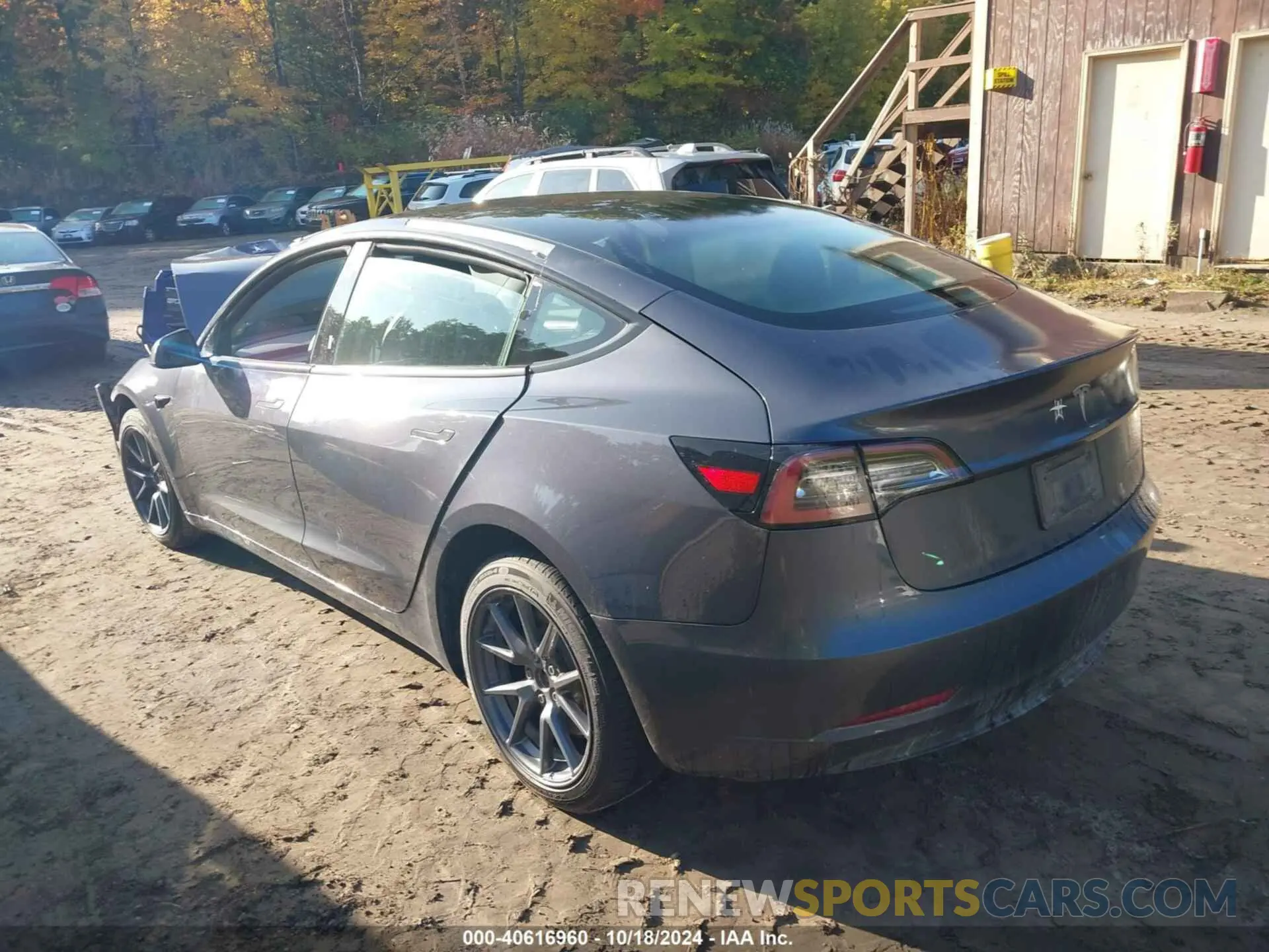 3 fotografías del automóvil dañado 5YJ3E1EB0PF392794 TESLA MODEL 3 2023