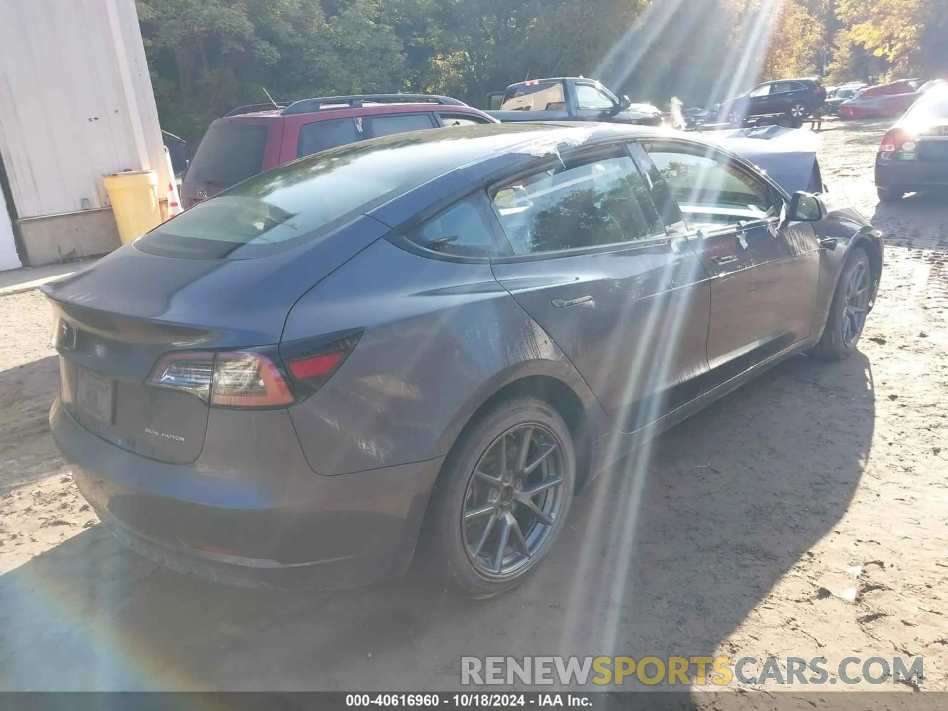 4 fotografías del automóvil dañado 5YJ3E1EB0PF392794 TESLA MODEL 3 2023