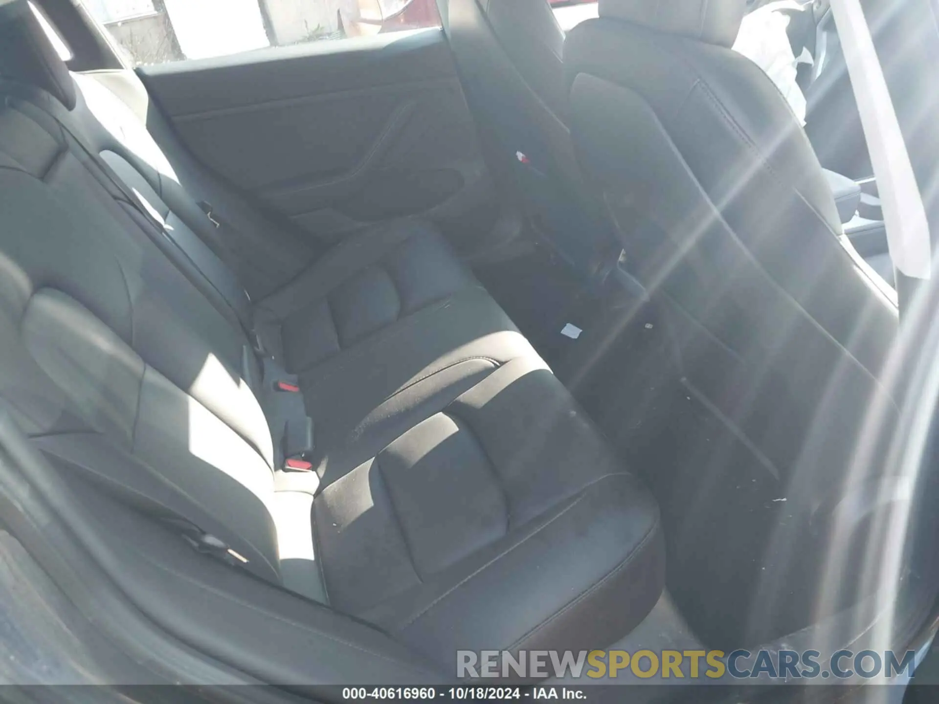 8 fotografías del automóvil dañado 5YJ3E1EB0PF392794 TESLA MODEL 3 2023