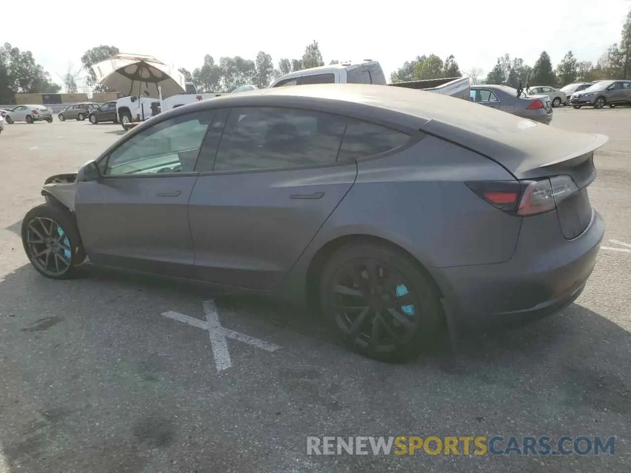2 fotografías del automóvil dañado 5YJ3E1EB0PF393332 TESLA MODEL 3 2023