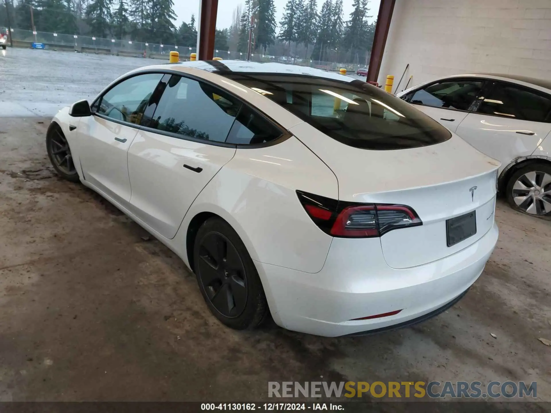 3 fotografías del automóvil dañado 5YJ3E1EB0PF604464 TESLA MODEL 3 2023