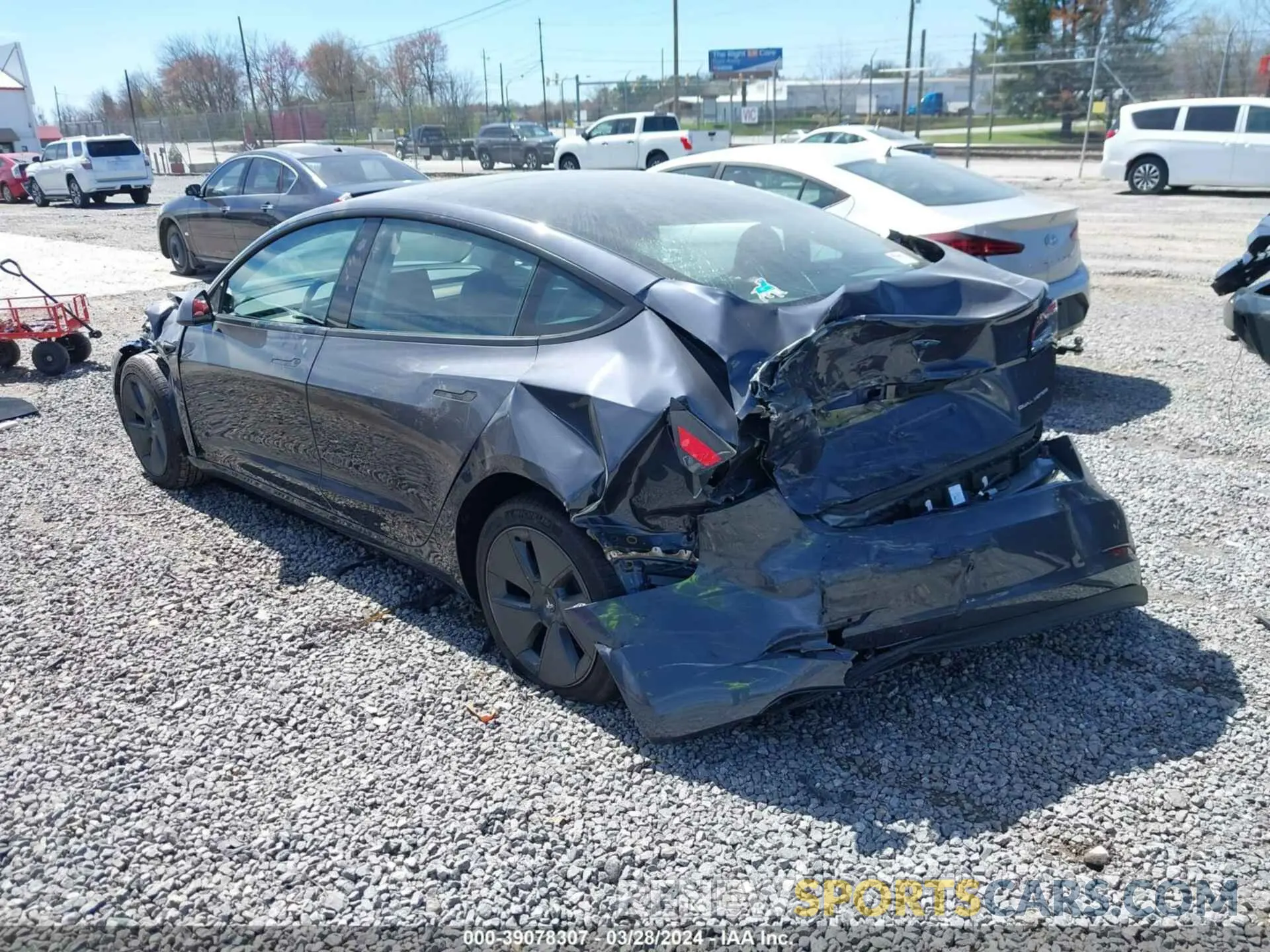 3 fotografías del automóvil dañado 5YJ3E1EB0PF629610 TESLA MODEL 3 2023