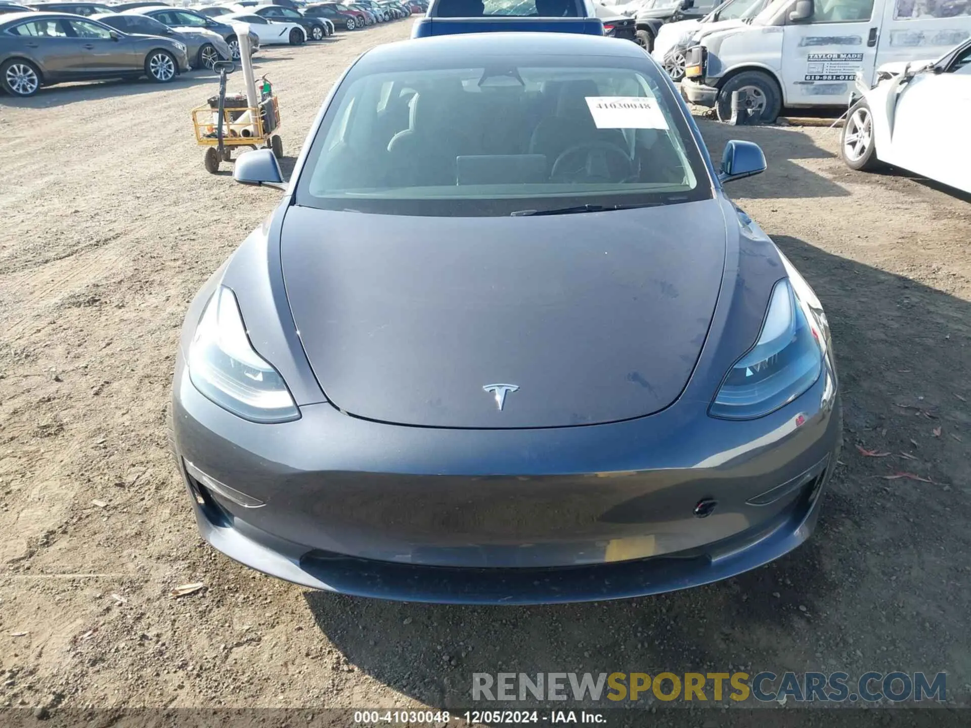 12 fotografías del automóvil dañado 5YJ3E1EB1PF661319 TESLA MODEL 3 2023