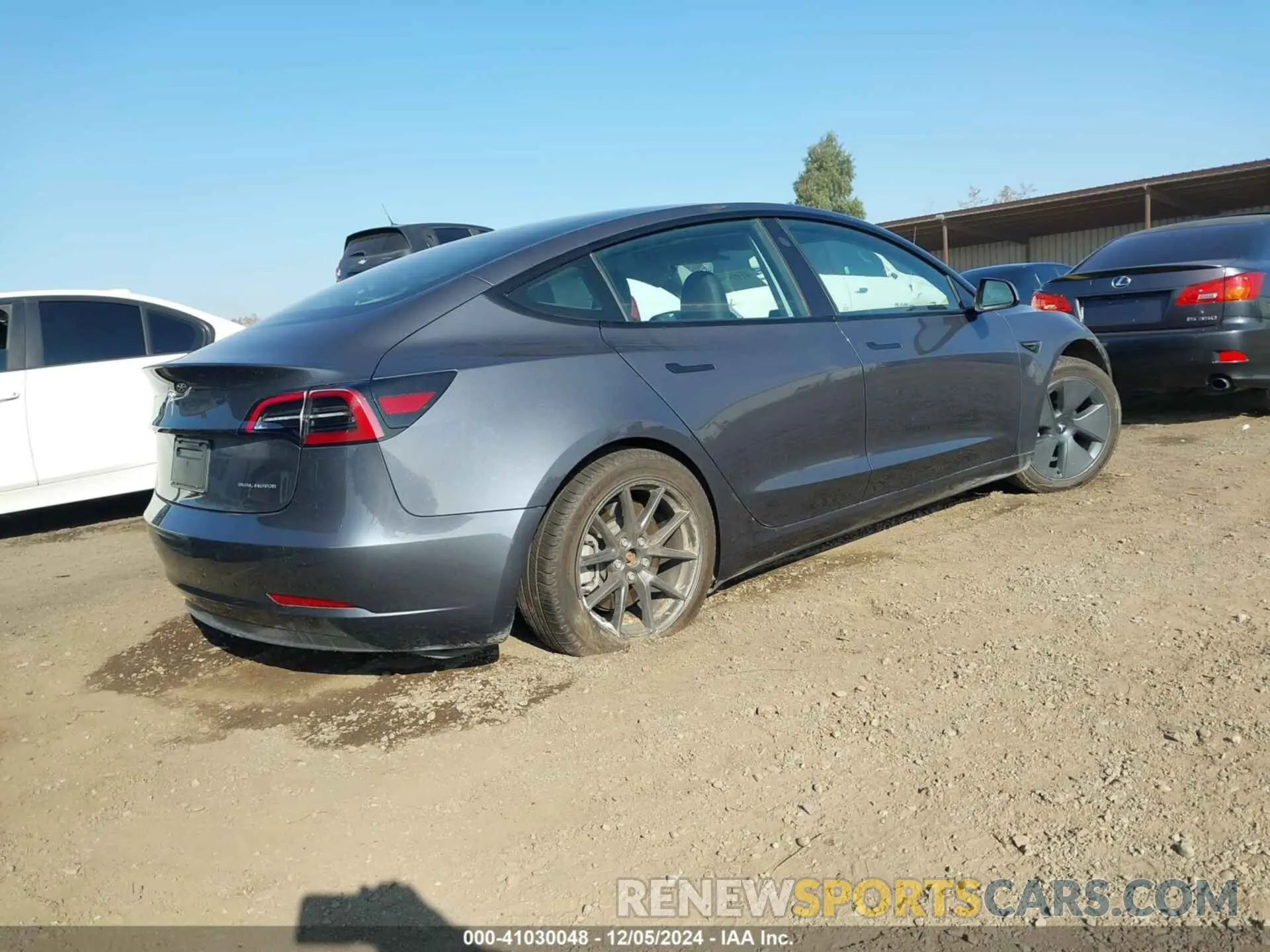 4 fotografías del automóvil dañado 5YJ3E1EB1PF661319 TESLA MODEL 3 2023