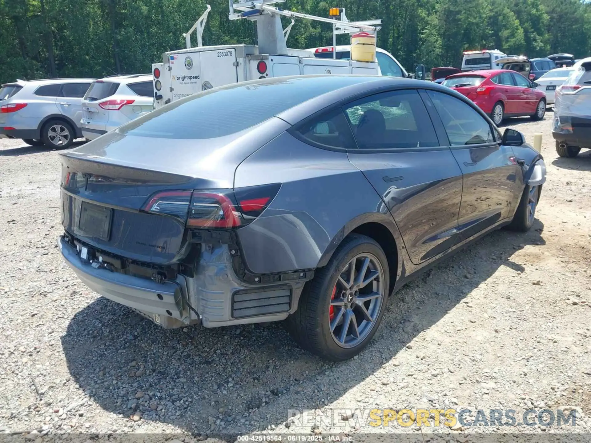 4 fotografías del automóvil dañado 5YJ3E1EB1PF663054 TESLA MODEL 3 2023