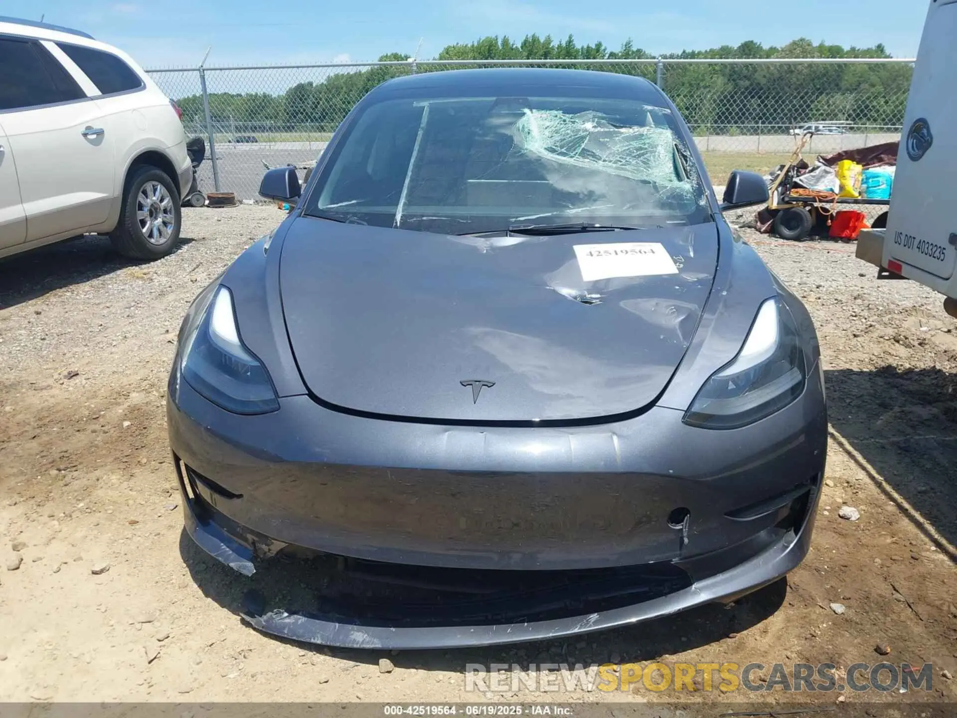 6 fotografías del automóvil dañado 5YJ3E1EB1PF663054 TESLA MODEL 3 2023