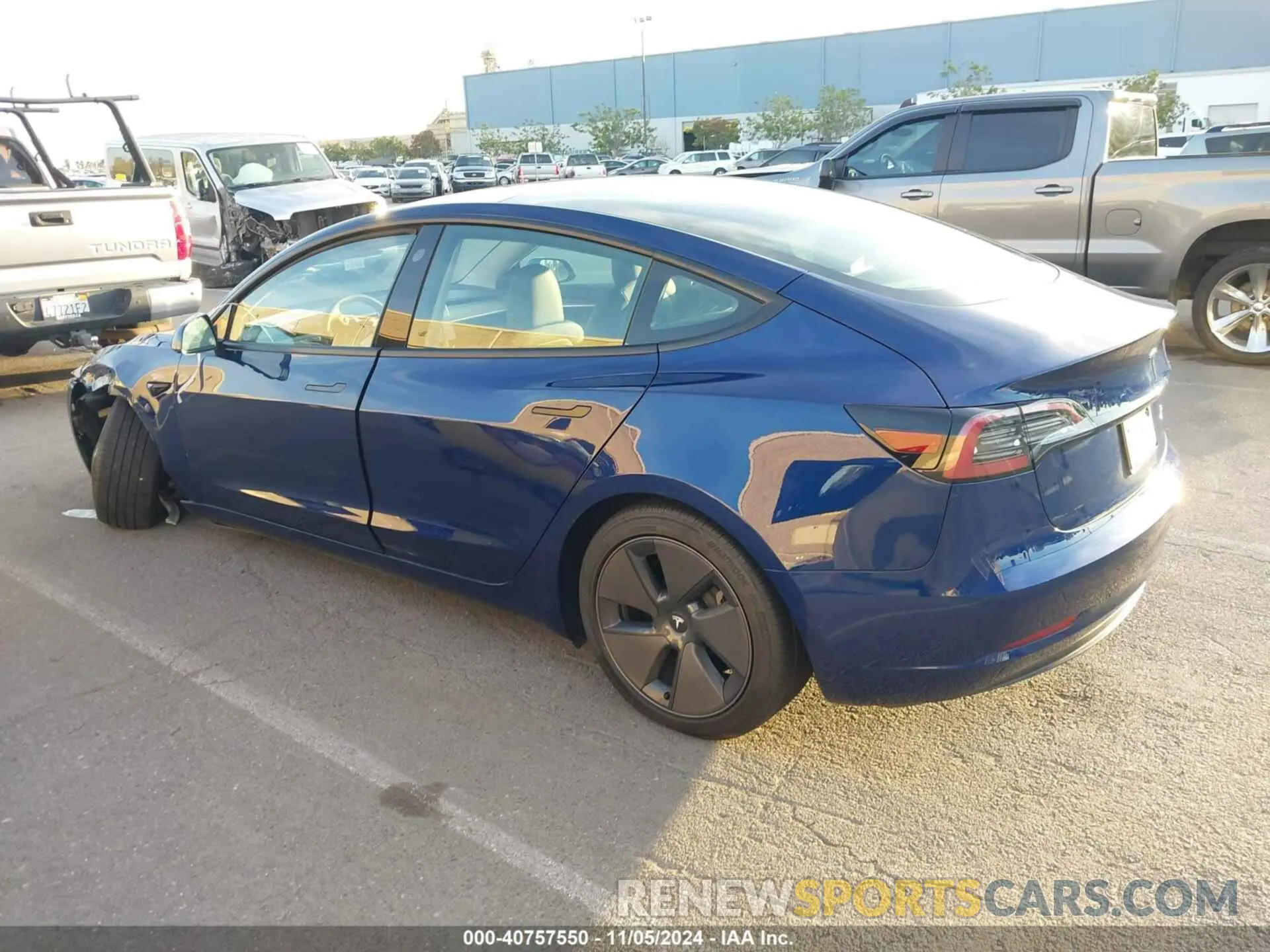 3 fotografías del automóvil dañado 5YJ3E1EB1PF670540 TESLA MODEL 3 2023