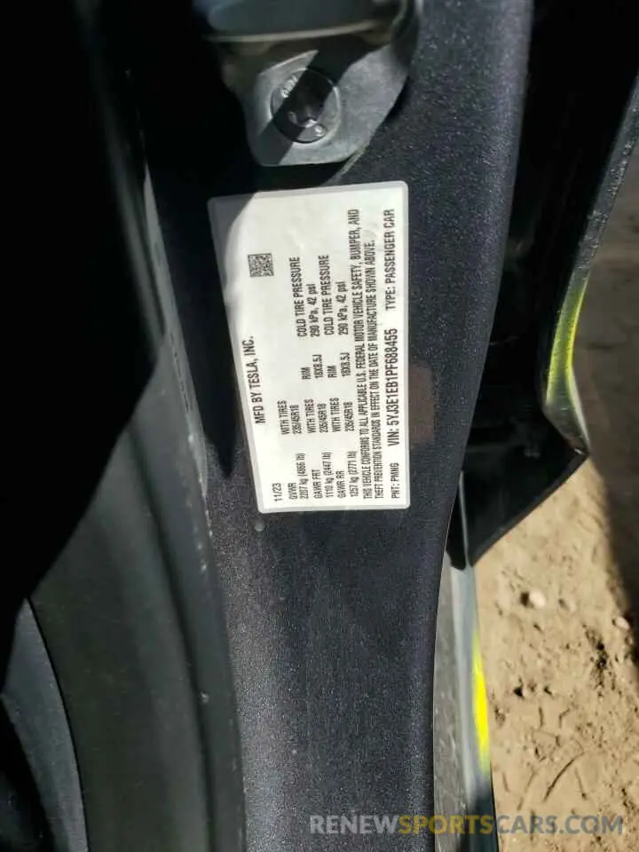12 fotografías del automóvil dañado 5YJ3E1EB1PF688455 TESLA MODEL 3 2023