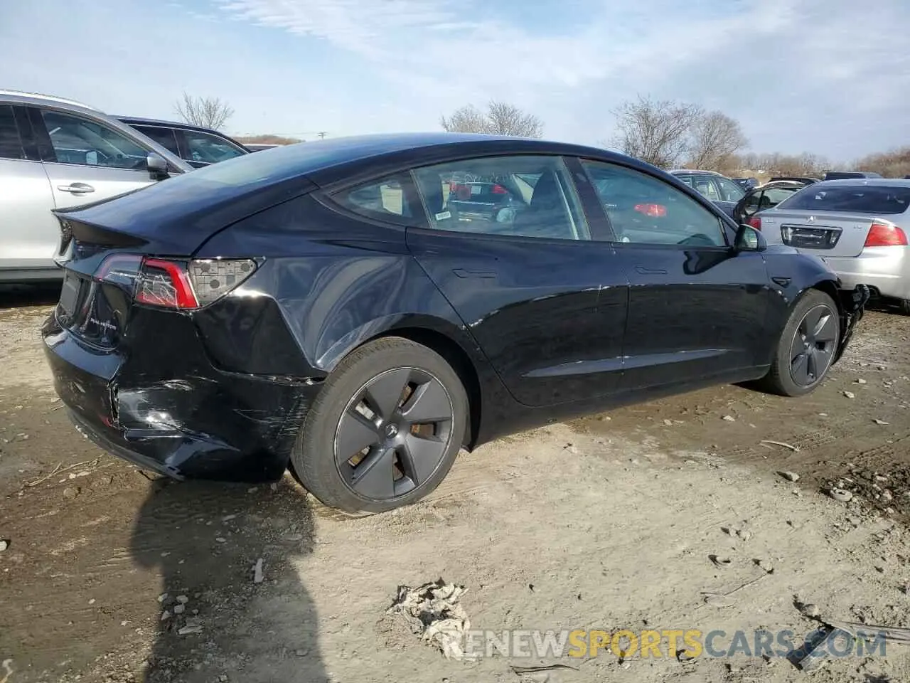 3 fotografías del automóvil dañado 5YJ3E1EB2PF389153 TESLA MODEL 3 2023