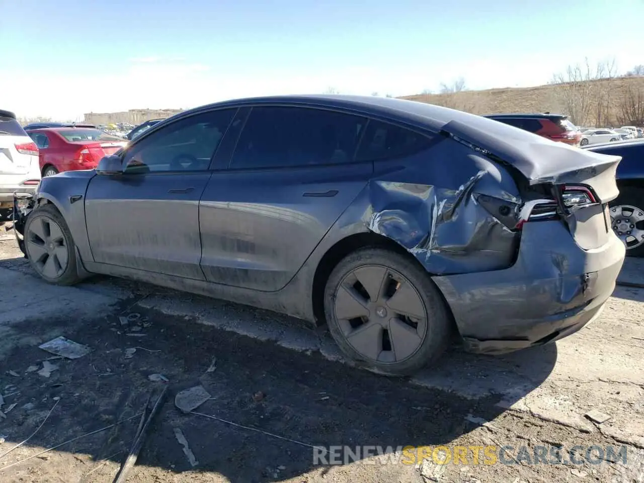 2 fotografías del automóvil dañado 5YJ3E1EB2PF392859 TESLA MODEL 3 2023