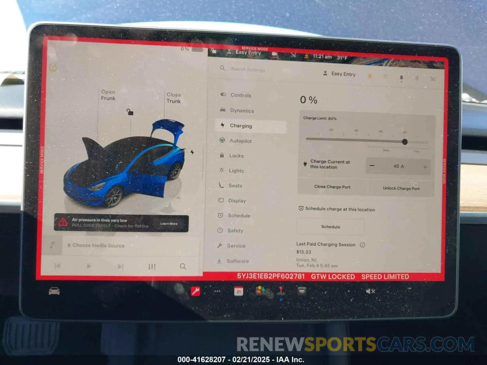 17 fotografías del automóvil dañado 5YJ3E1EB2PF602781 TESLA MODEL 3 2023