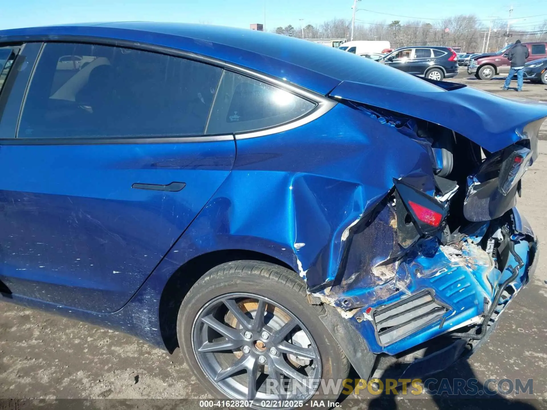 21 fotografías del automóvil dañado 5YJ3E1EB2PF602781 TESLA MODEL 3 2023