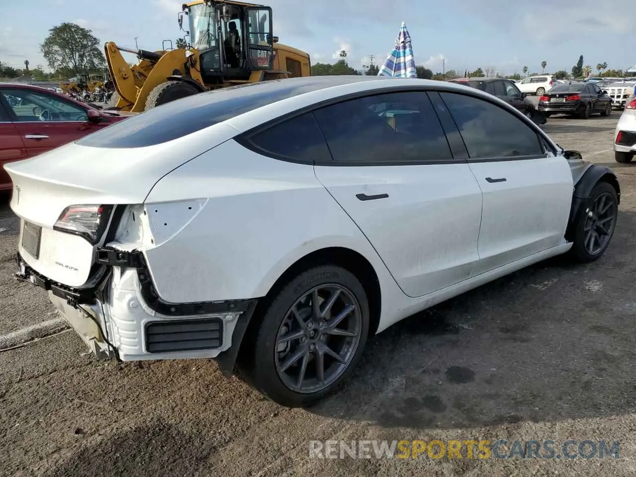 3 fotografías del automóvil dañado 5YJ3E1EB2PF603073 TESLA MODEL 3 2023