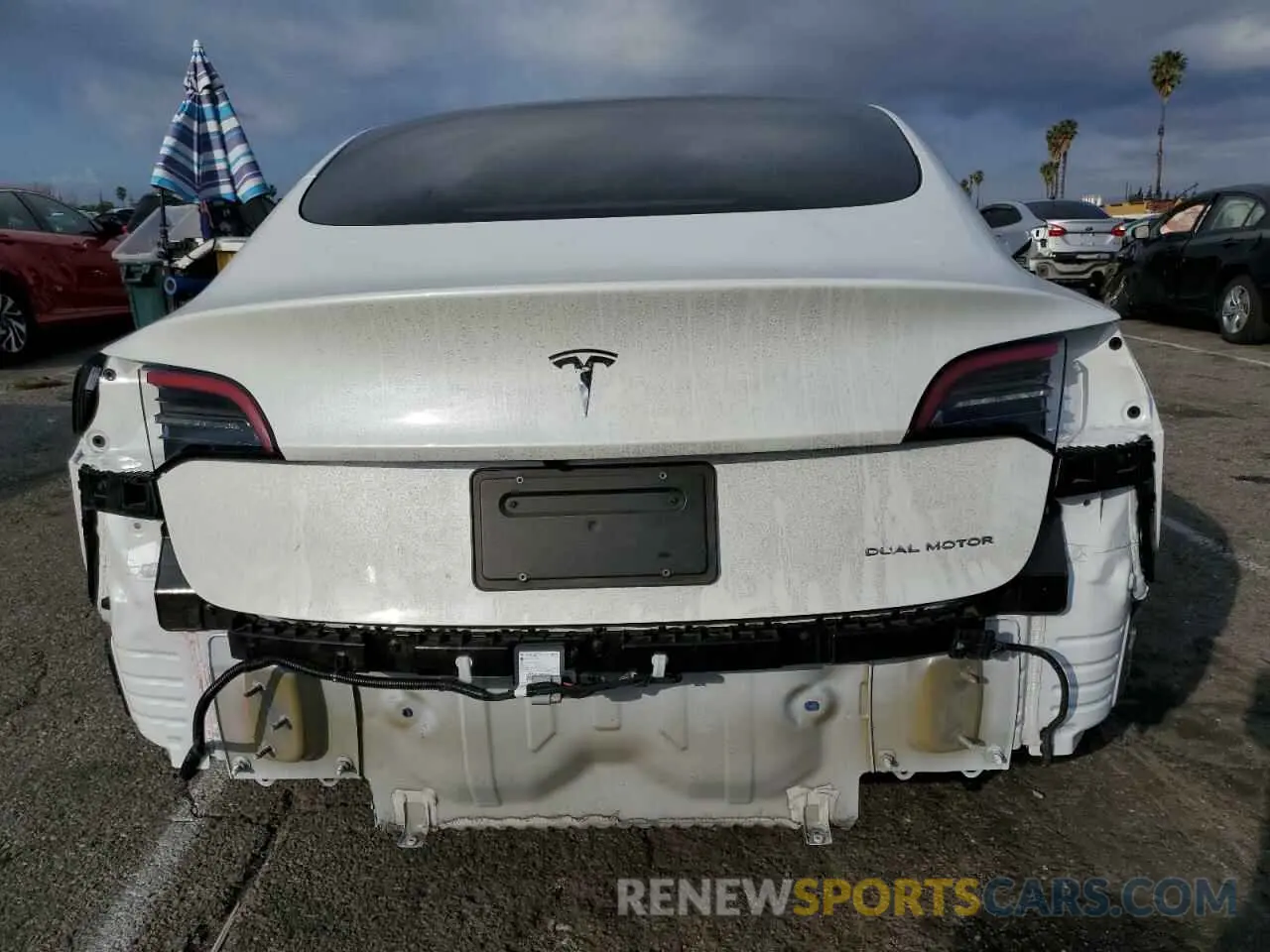 6 fotografías del automóvil dañado 5YJ3E1EB2PF603073 TESLA MODEL 3 2023
