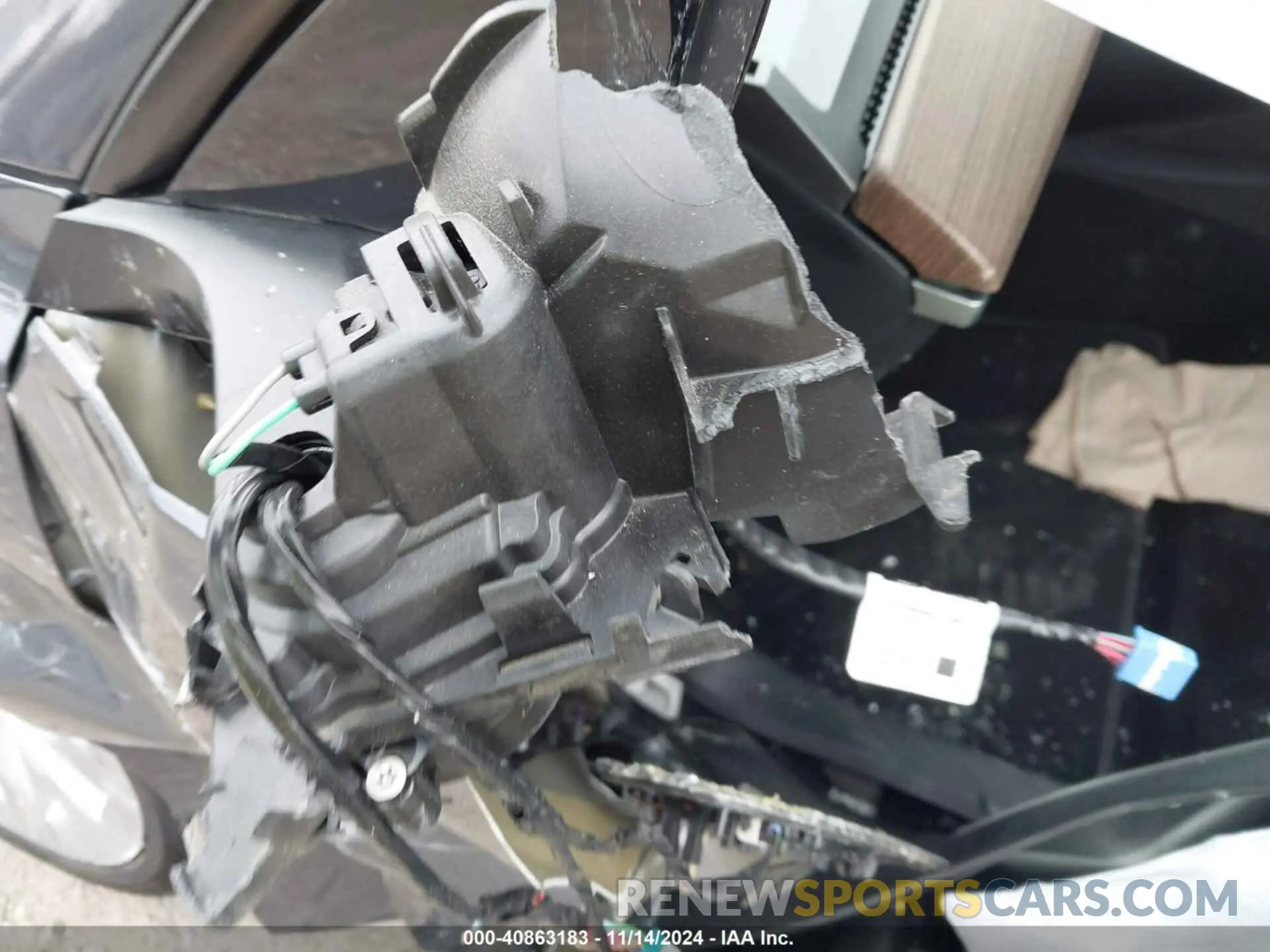20 fotografías del automóvil dañado 5YJ3E1EB2PF686312 TESLA MODEL 3 2023