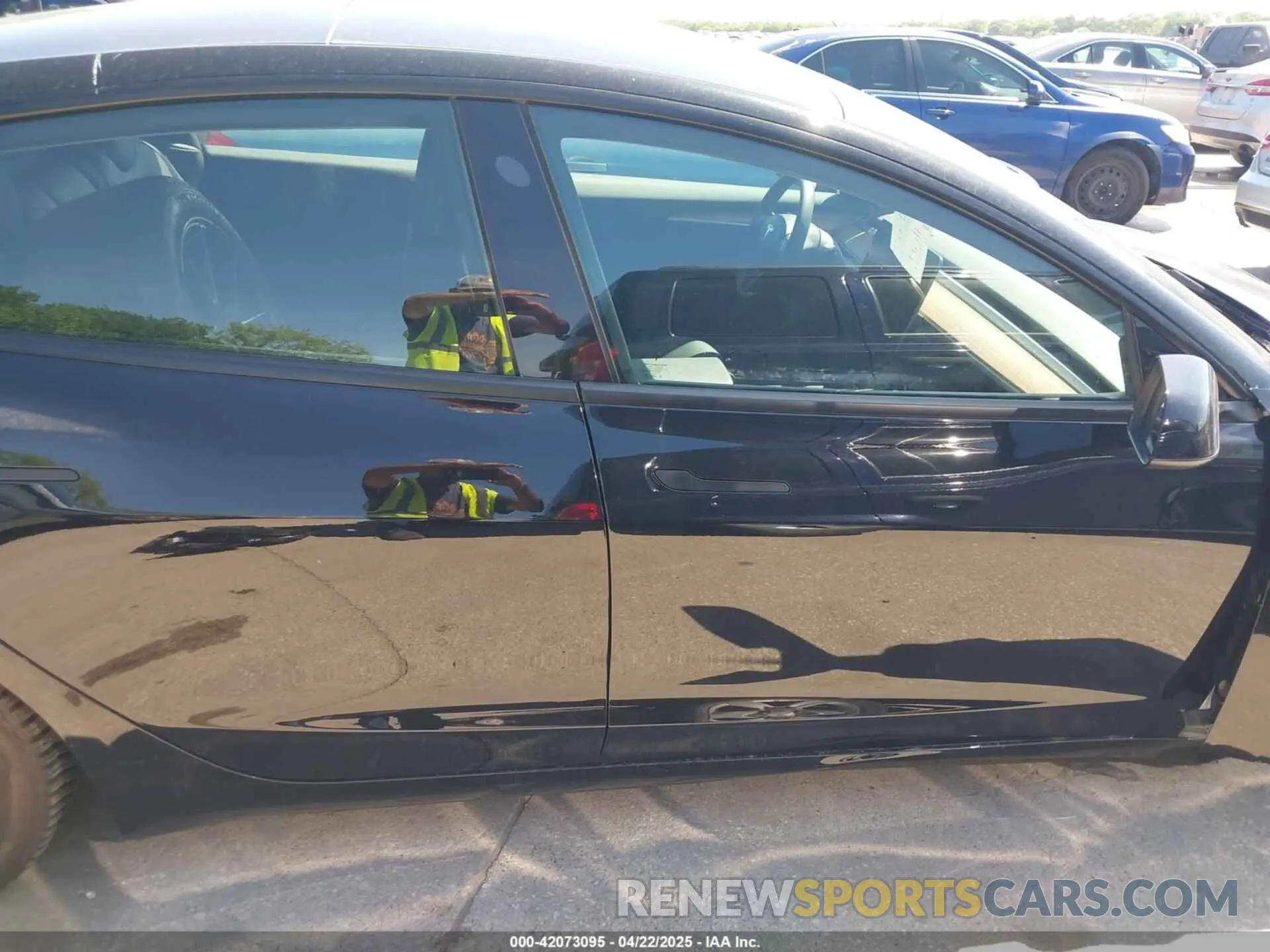 13 fotografías del automóvil dañado 5YJ3E1EB2PF688173 TESLA MODEL 3 2023