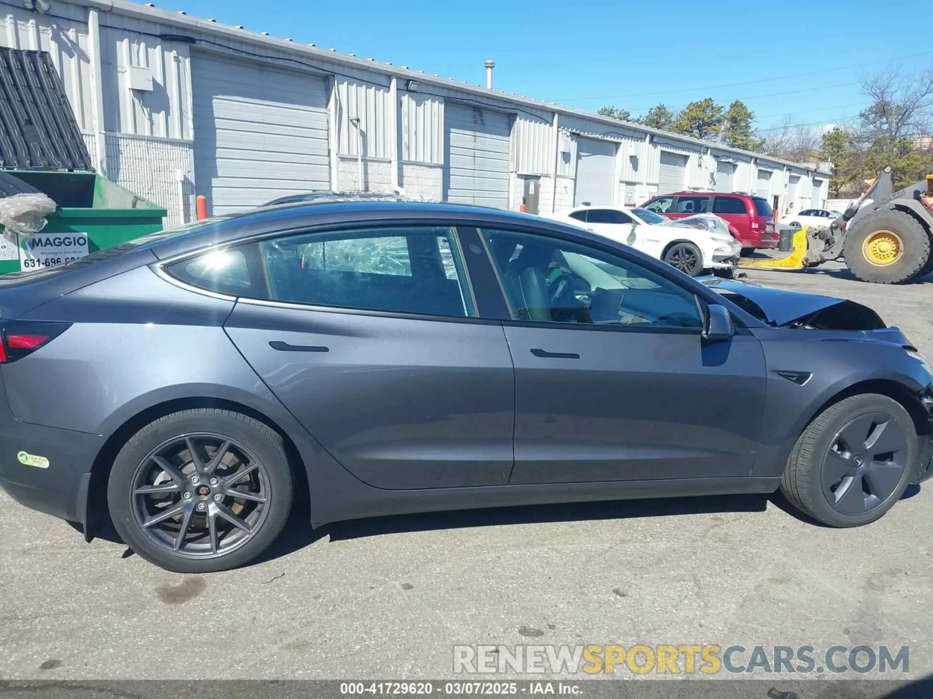 13 fotografías del automóvil dañado 5YJ3E1EB3PF415677 TESLA MODEL 3 2023