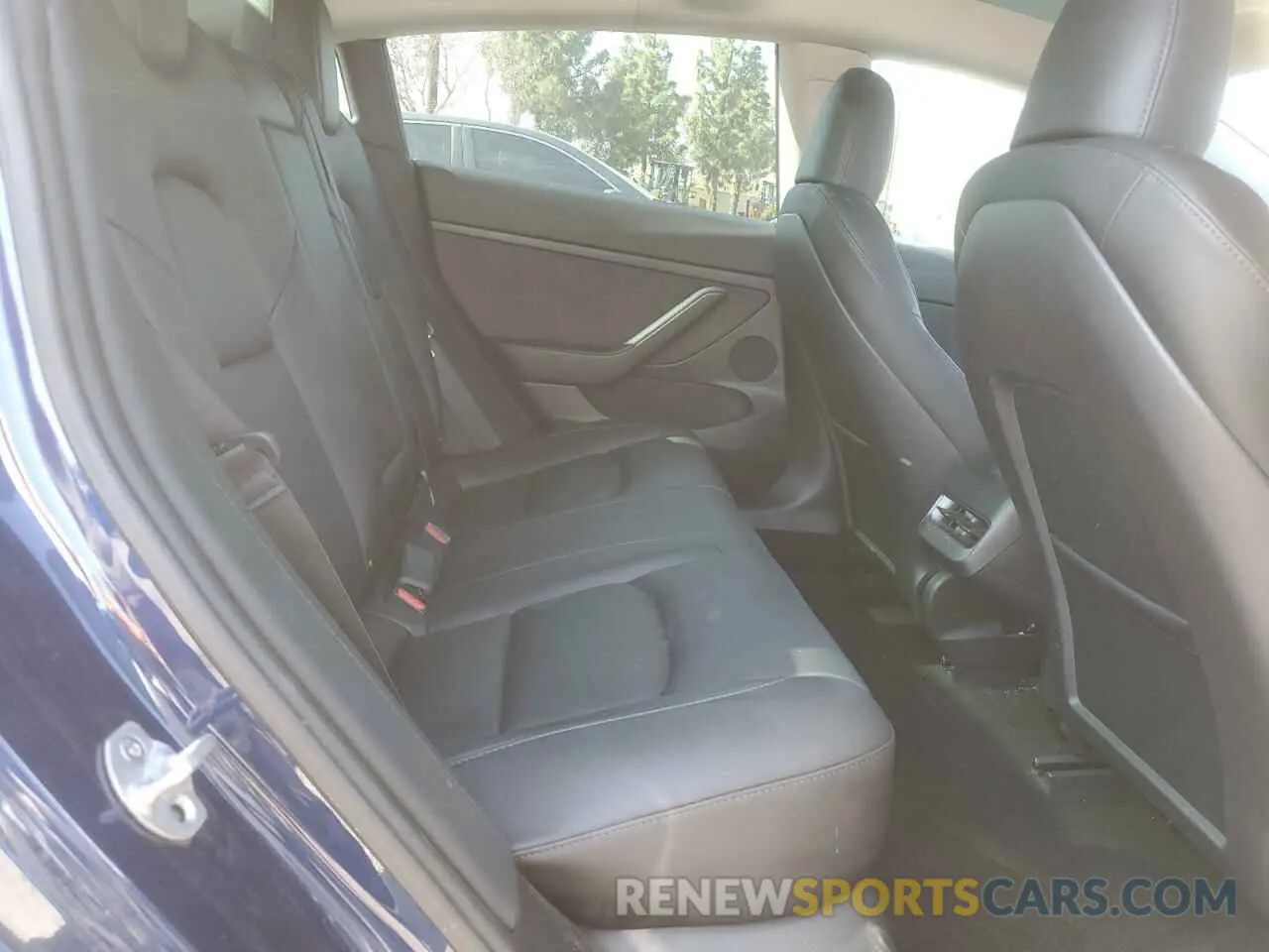 11 fotografías del automóvil dañado 5YJ3E1EB3PF633070 TESLA MODEL 3 2023