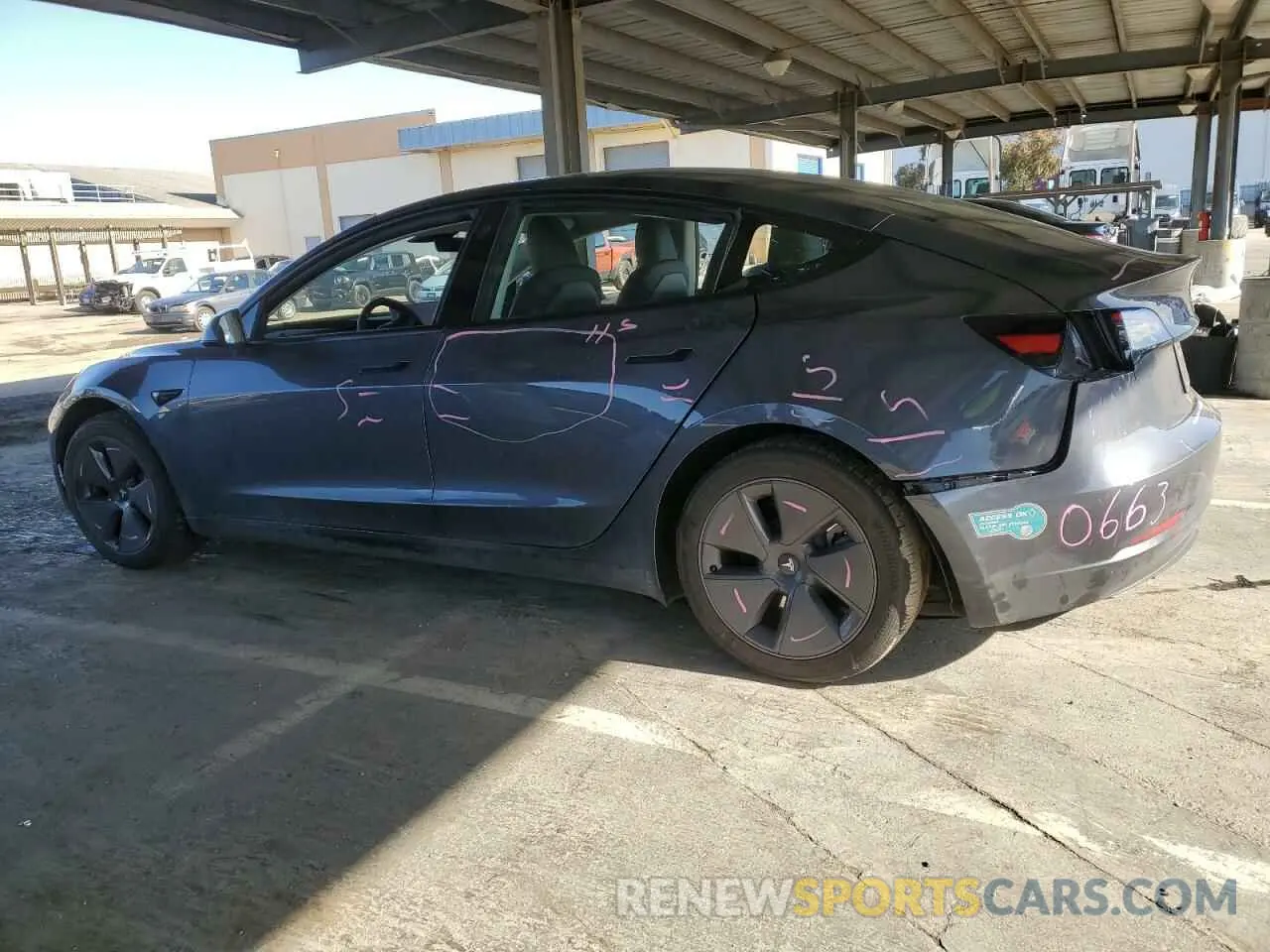 2 fotografías del automóvil dañado 5YJ3E1EB3PF705515 TESLA MODEL 3 2023