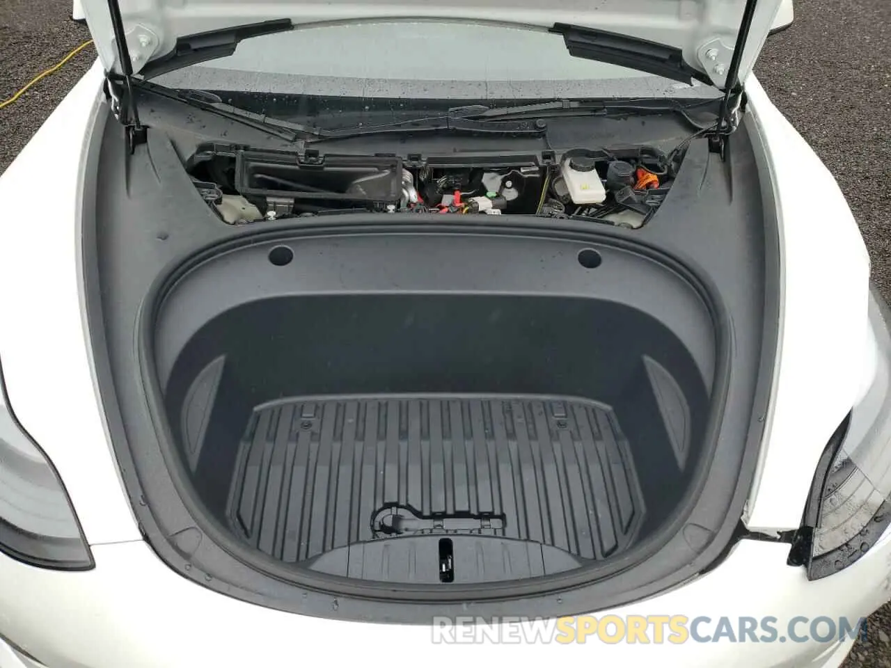 11 fotografías del automóvil dañado 5YJ3E1EB4PF619243 TESLA MODEL 3 2023