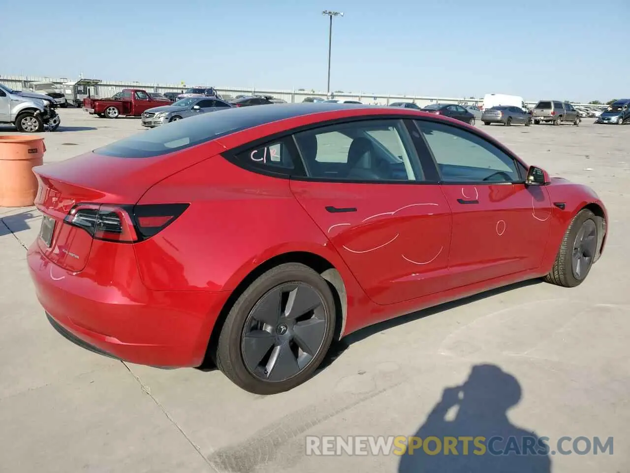 3 fotografías del automóvil dañado 5YJ3E1EB4PF683833 TESLA MODEL 3 2023