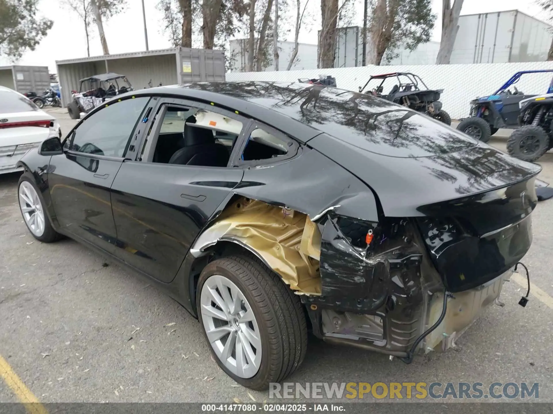 3 fotografías del automóvil dañado 5YJ3E1EB5PF594787 TESLA MODEL 3 2023