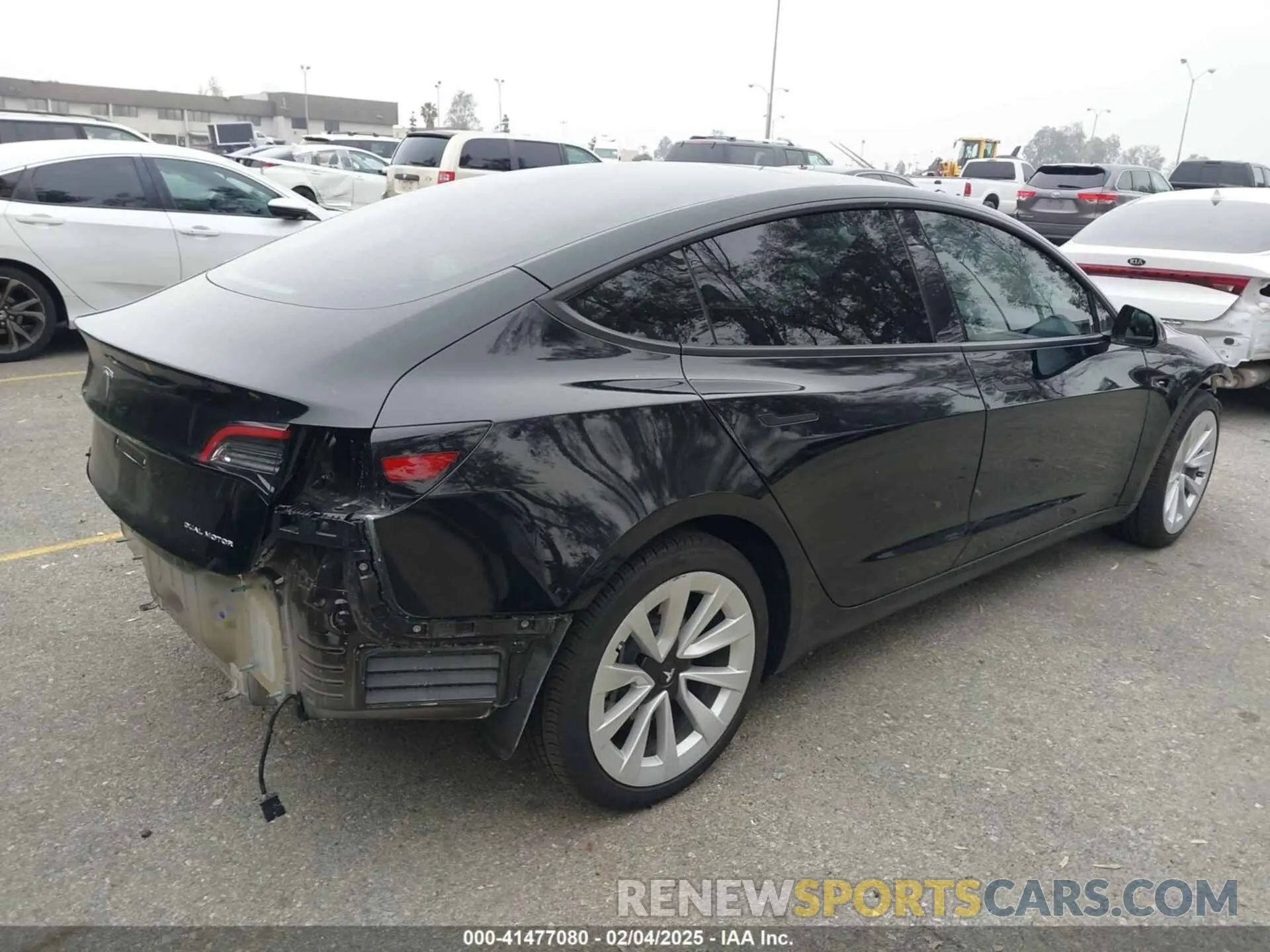 4 fotografías del automóvil dañado 5YJ3E1EB5PF594787 TESLA MODEL 3 2023