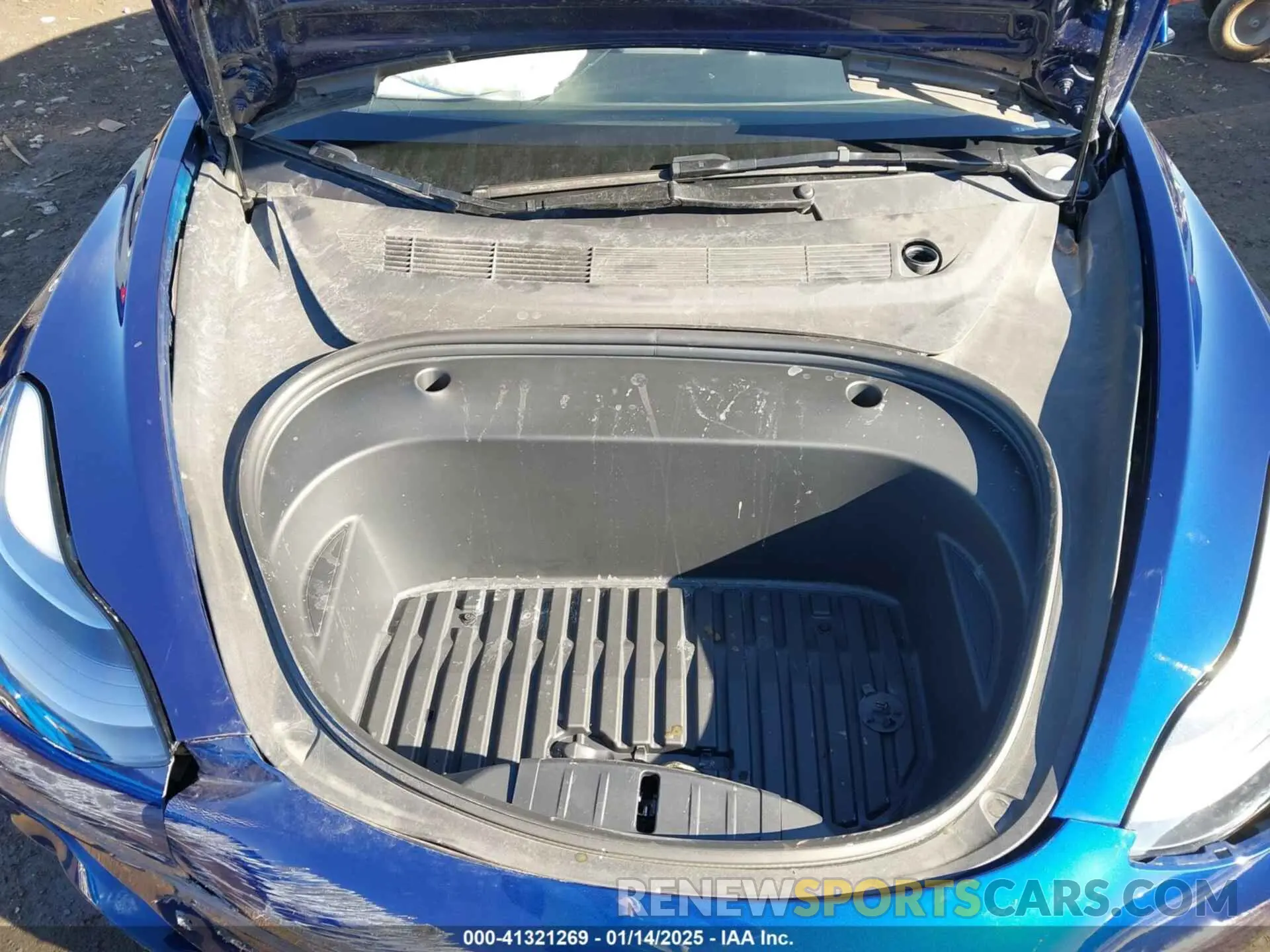 10 fotografías del automóvil dañado 5YJ3E1EB5PF623706 TESLA MODEL 3 2023