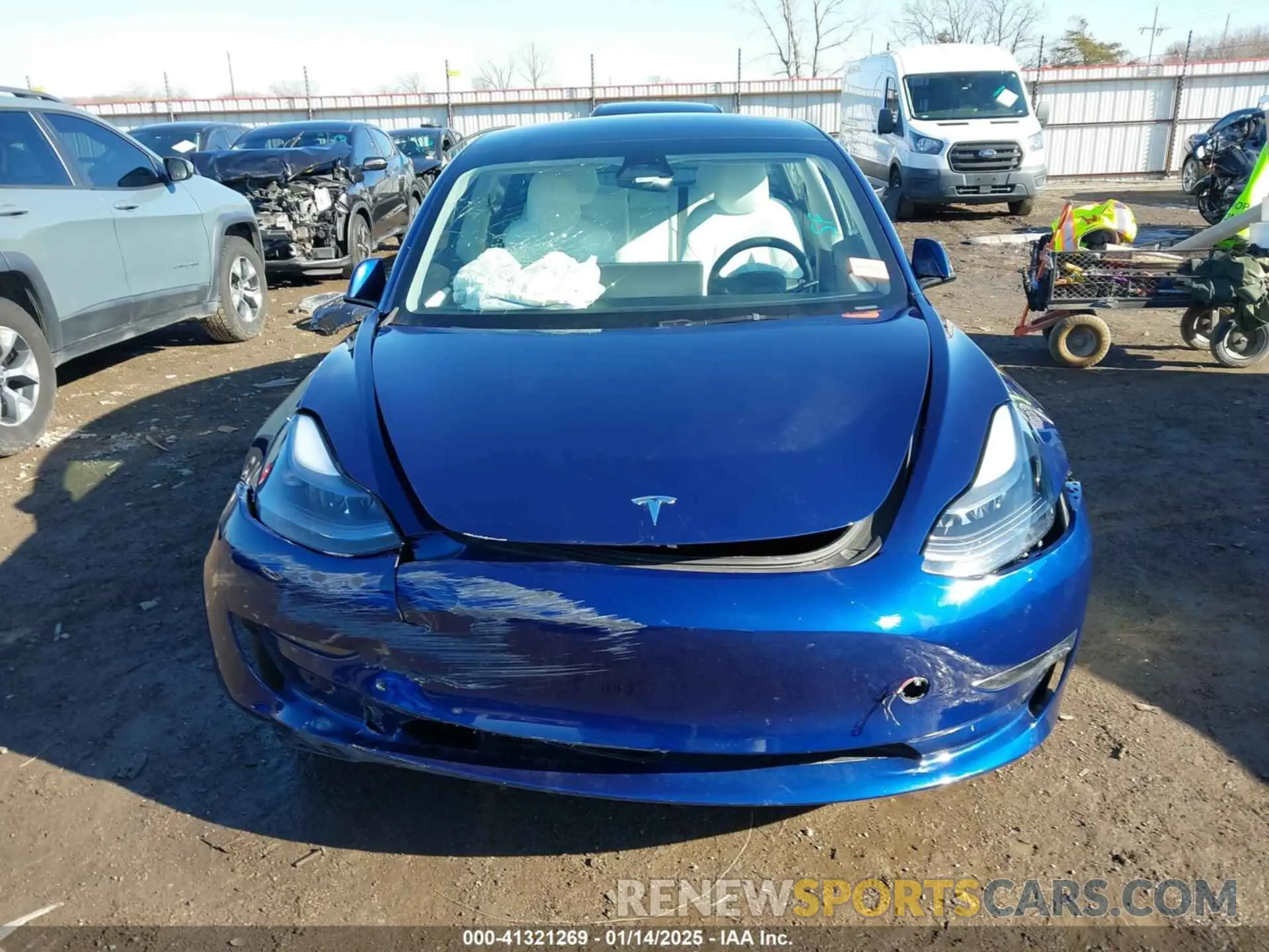 12 fotografías del automóvil dañado 5YJ3E1EB5PF623706 TESLA MODEL 3 2023