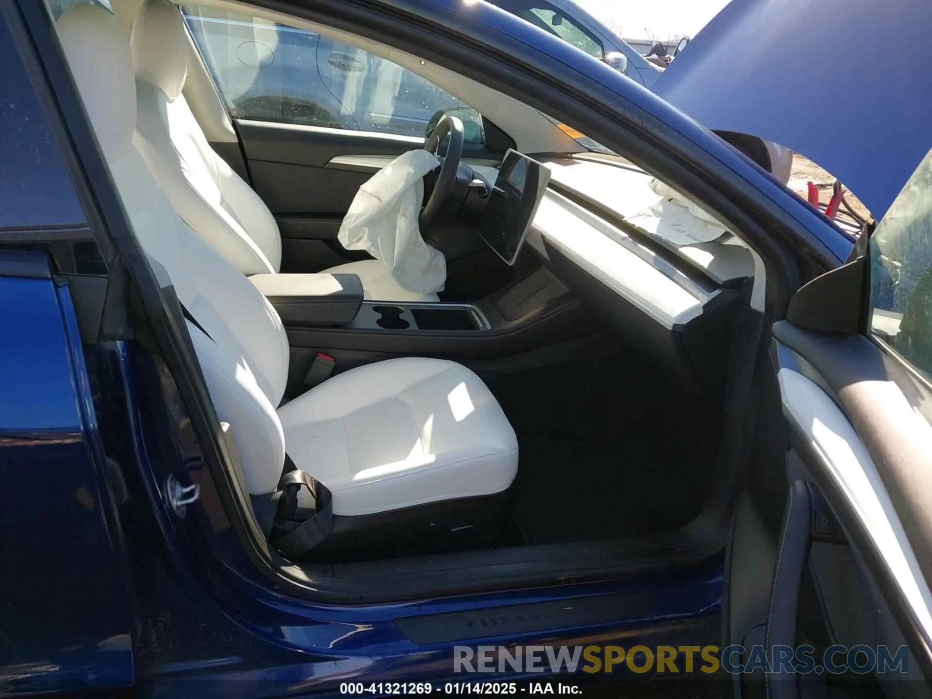 5 fotografías del automóvil dañado 5YJ3E1EB5PF623706 TESLA MODEL 3 2023