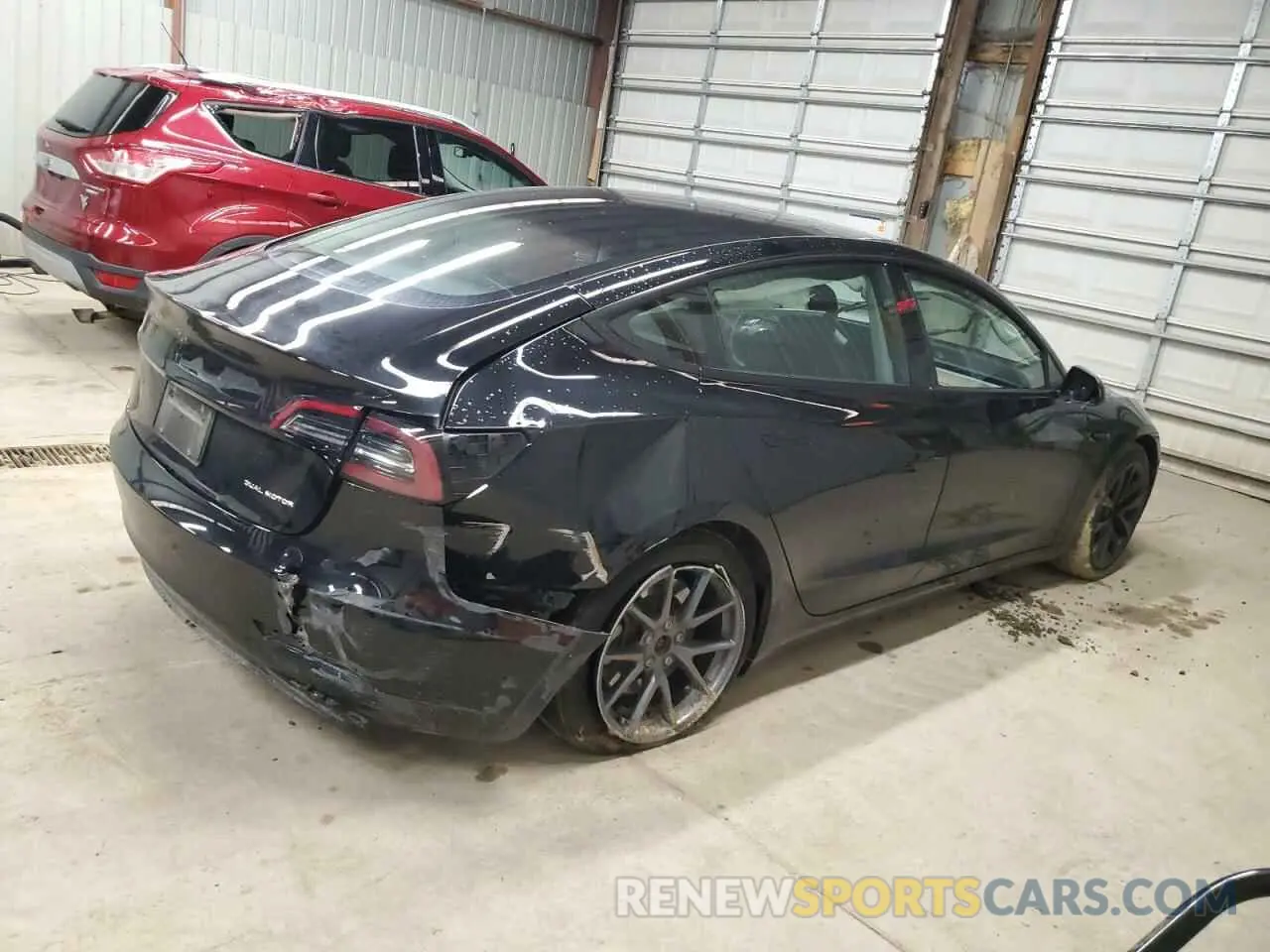 3 fotografías del automóvil dañado 5YJ3E1EB5PF661601 TESLA MODEL 3 2023
