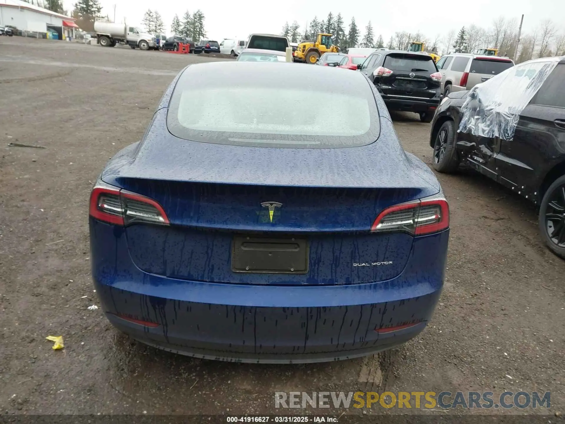 16 fotografías del automóvil dañado 5YJ3E1EB5PF704463 TESLA MODEL 3 2023