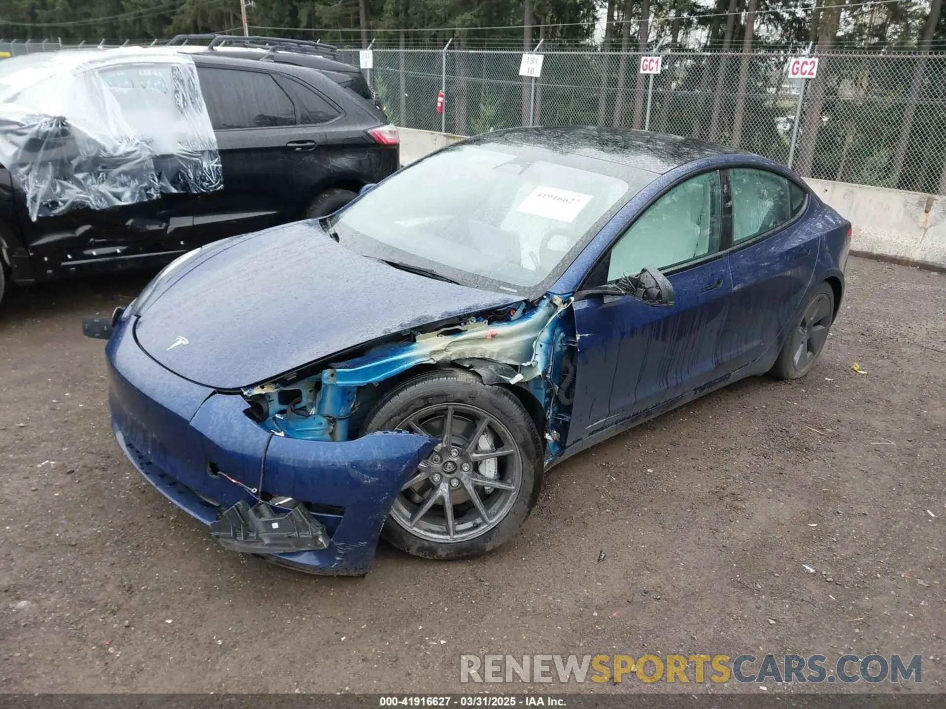 2 fotografías del automóvil dañado 5YJ3E1EB5PF704463 TESLA MODEL 3 2023